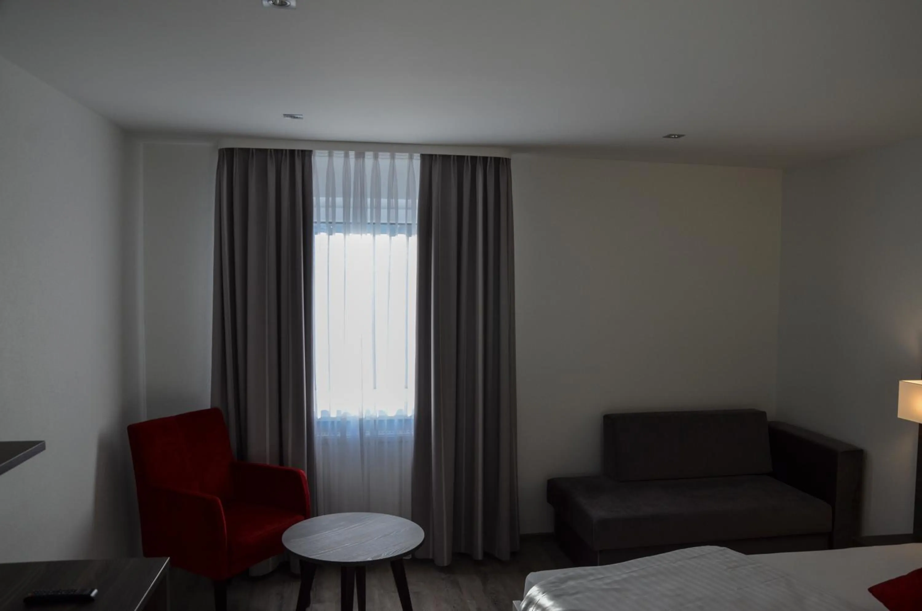 Seating area, Bed in Hotel Restaurant Lamm