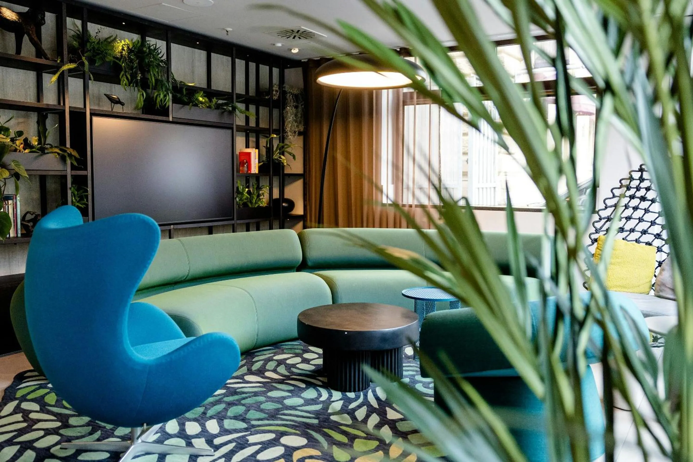 Lobby or reception in Motel One Frankfurt-Hauptbahnhof