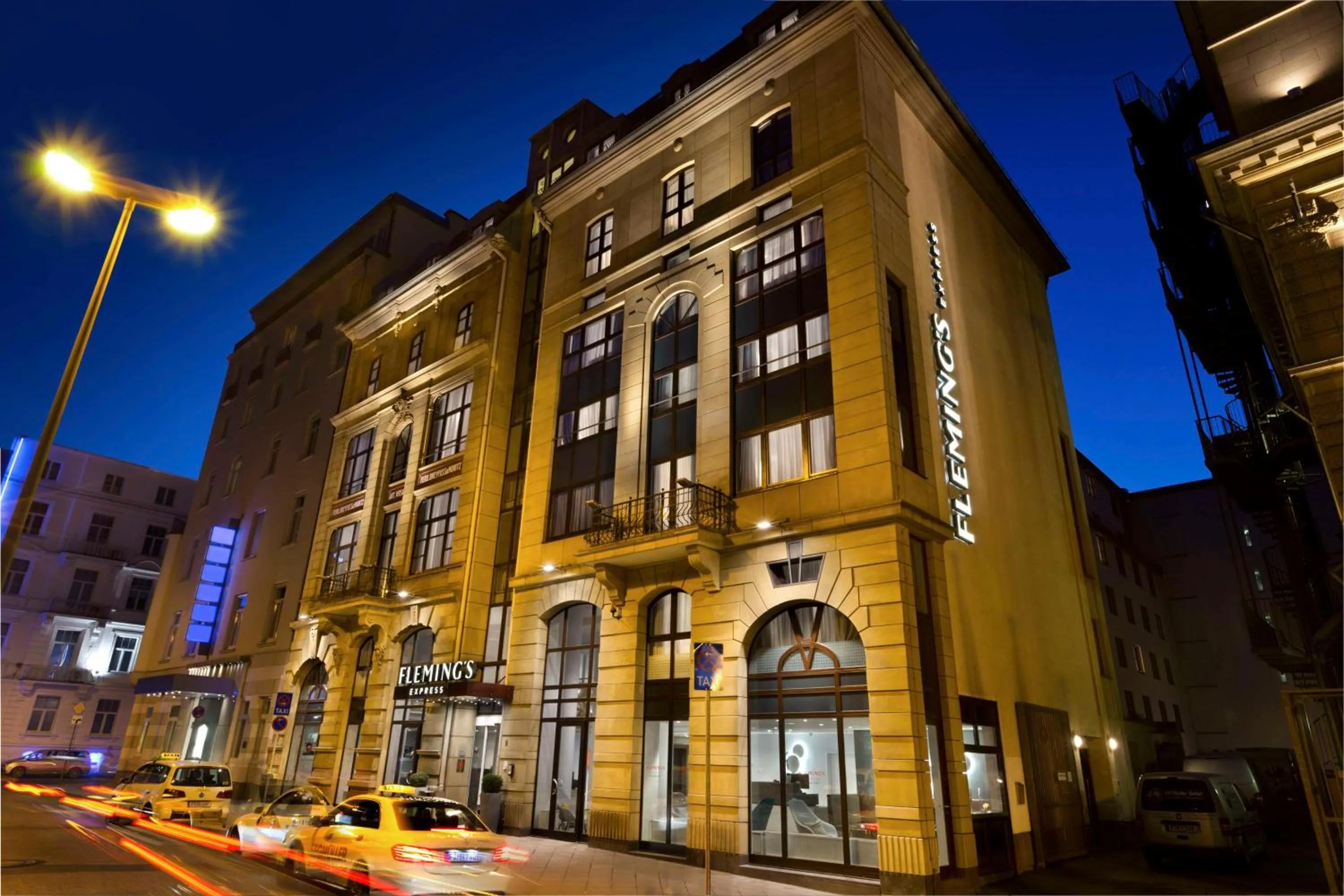 Property building in Flemings Hotel Frankfurt-Central