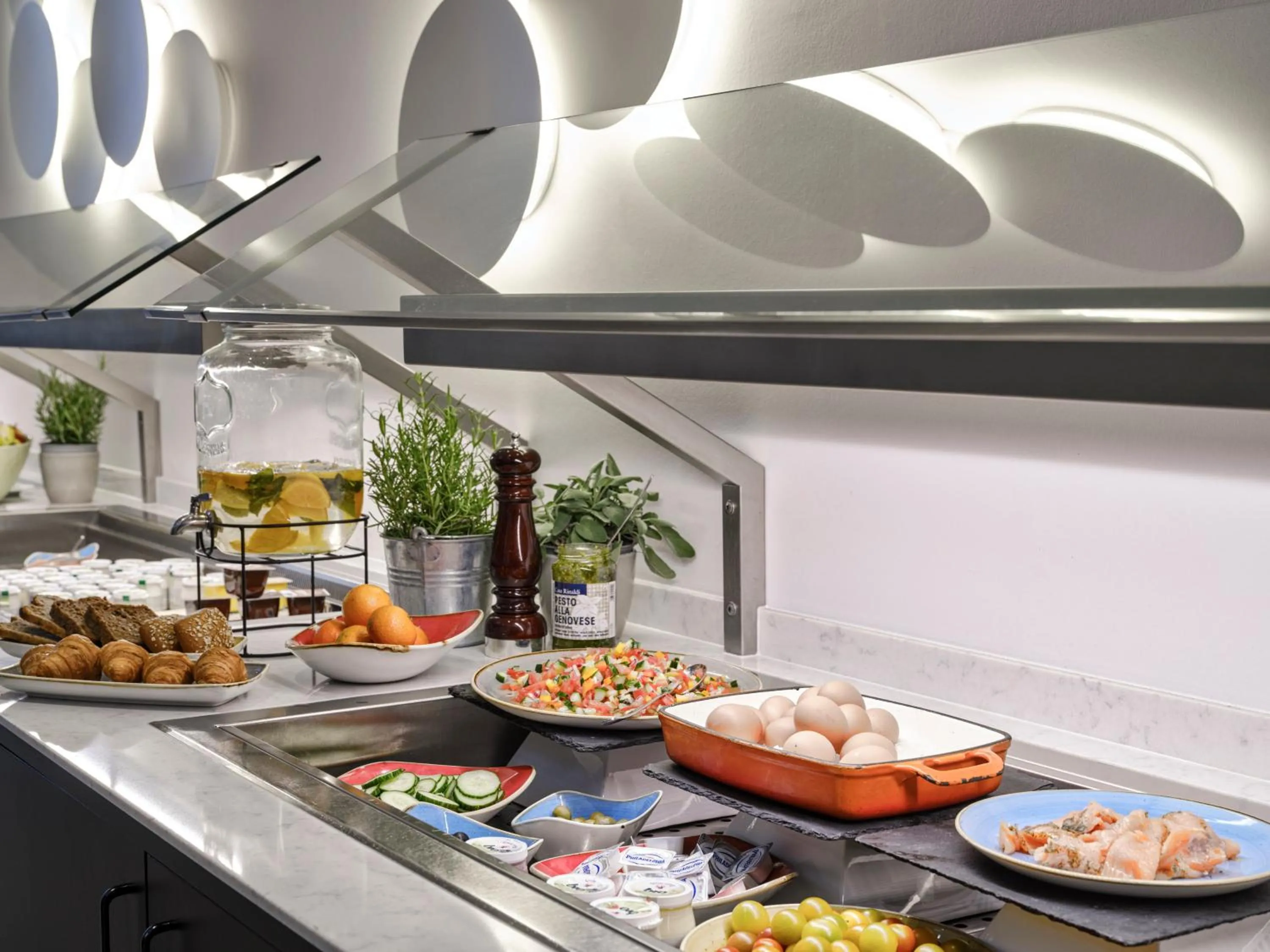 Buffet breakfast in Flemings Hotel Frankfurt-Central