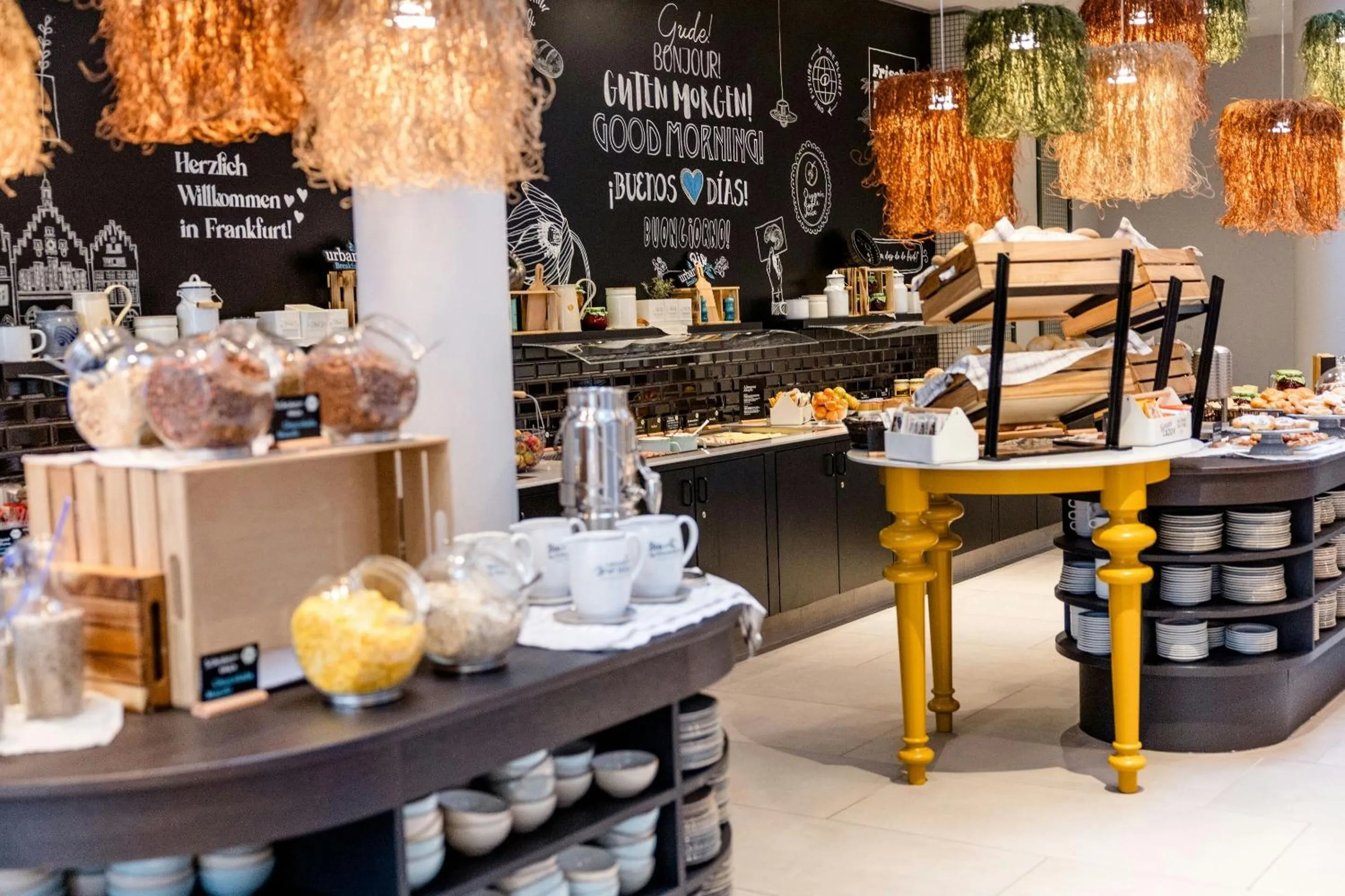Breakfast in Motel One Frankfurt-Hauptbahnhof