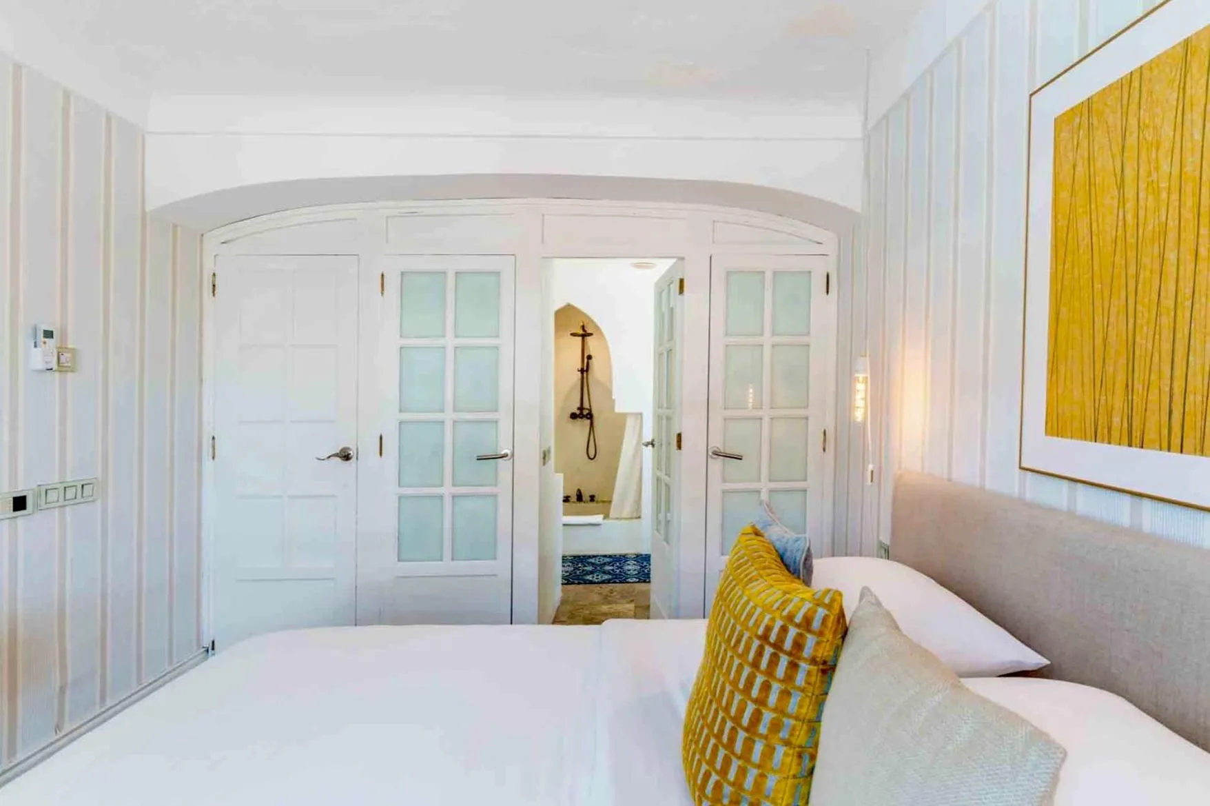 Bedroom, Bed in The Pearl - Marbella