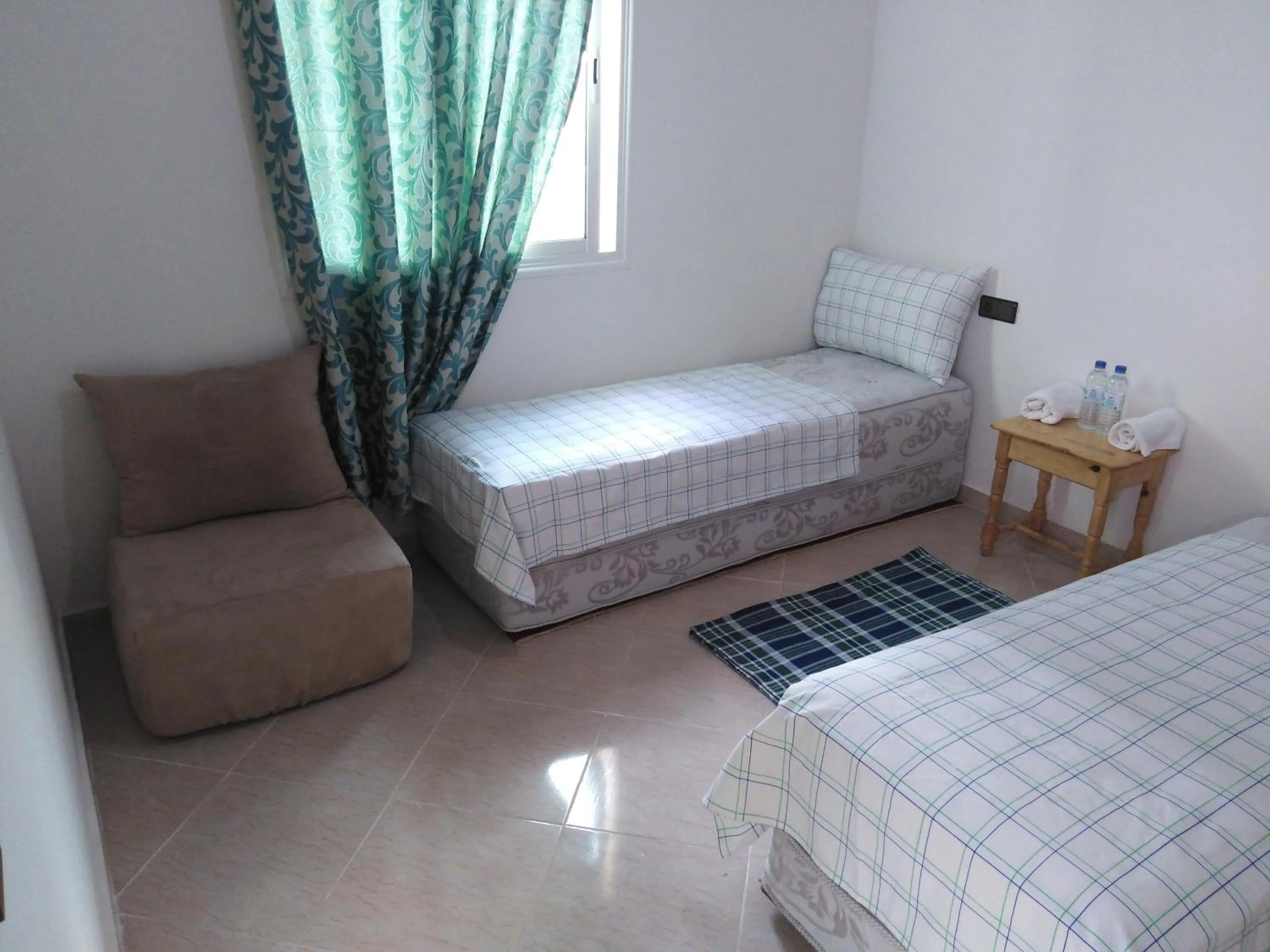 Bed in Dar Khalifa Airport