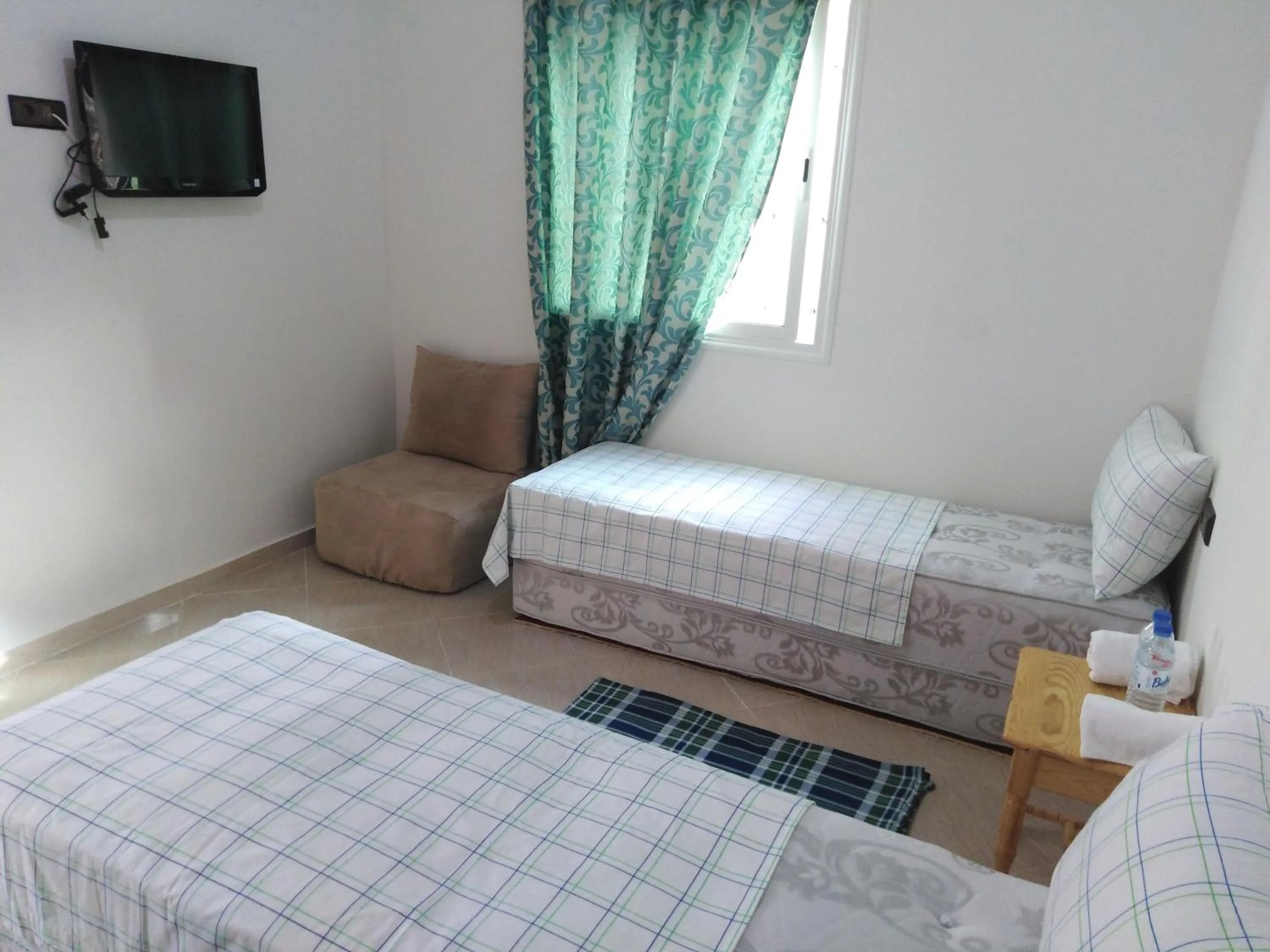 Bed in Dar Khalifa Airport