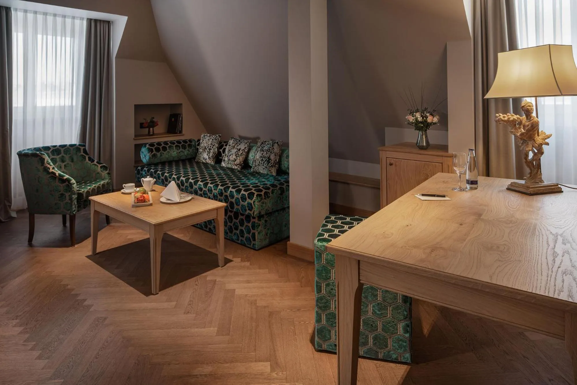 Living room in Eden Hotel Wolff