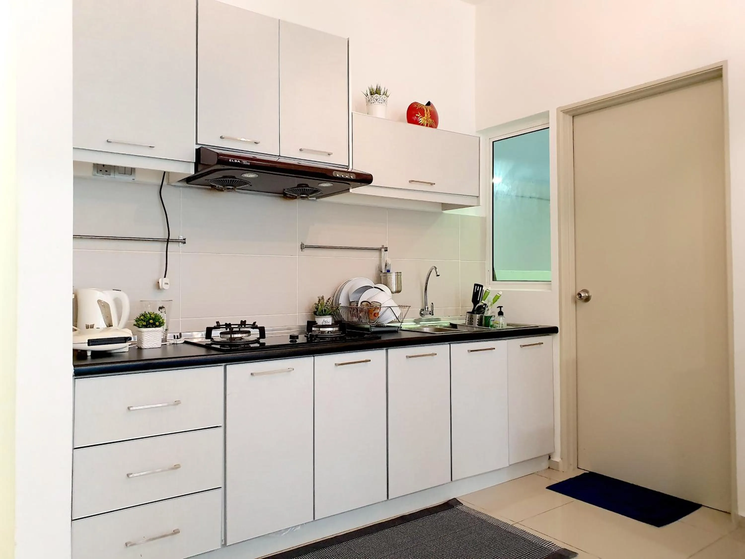 Kitchen or kitchenette in KLIA Ehsan Residences Sepang Nilai