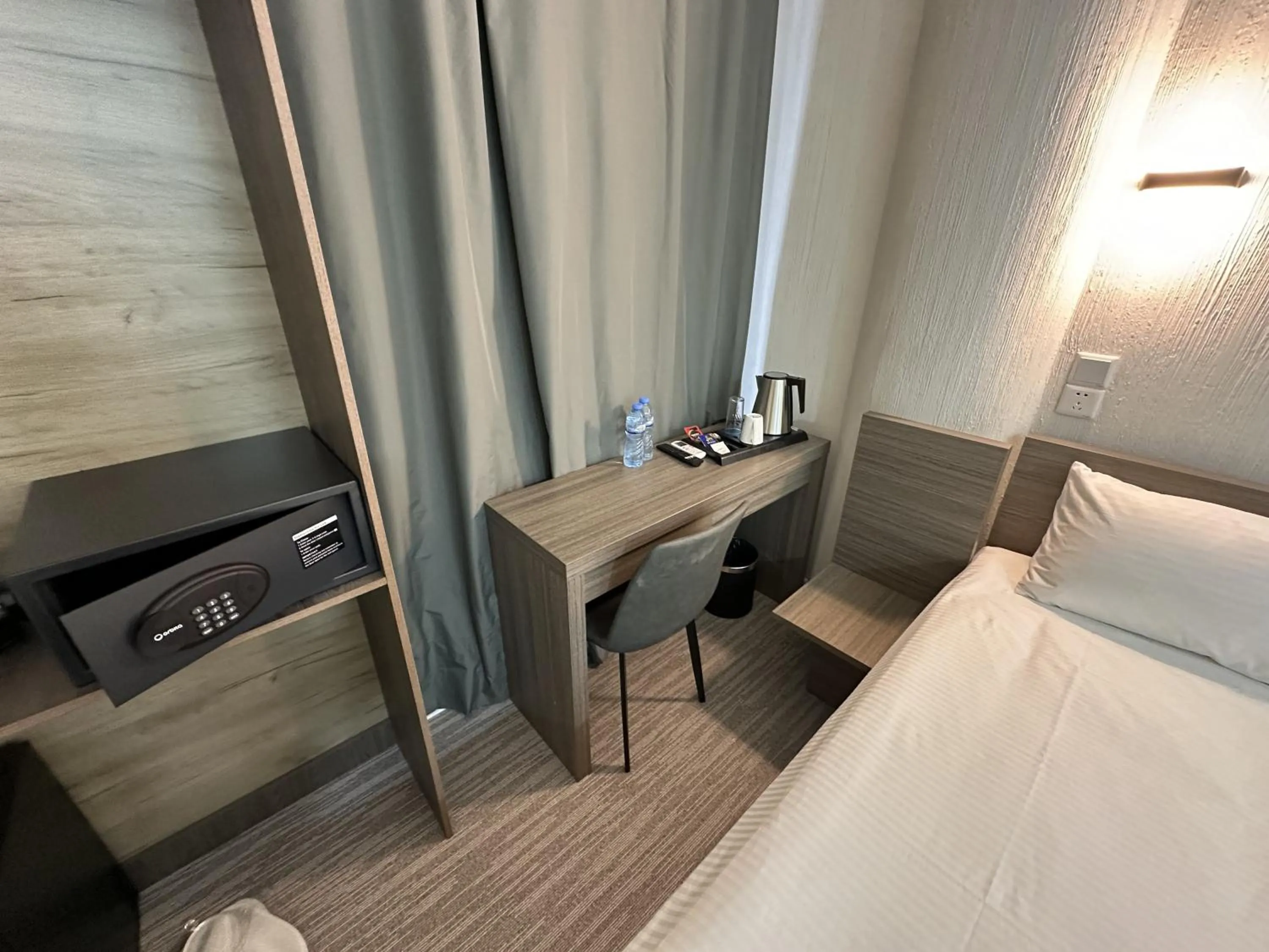 Bed in City Centre Hotel