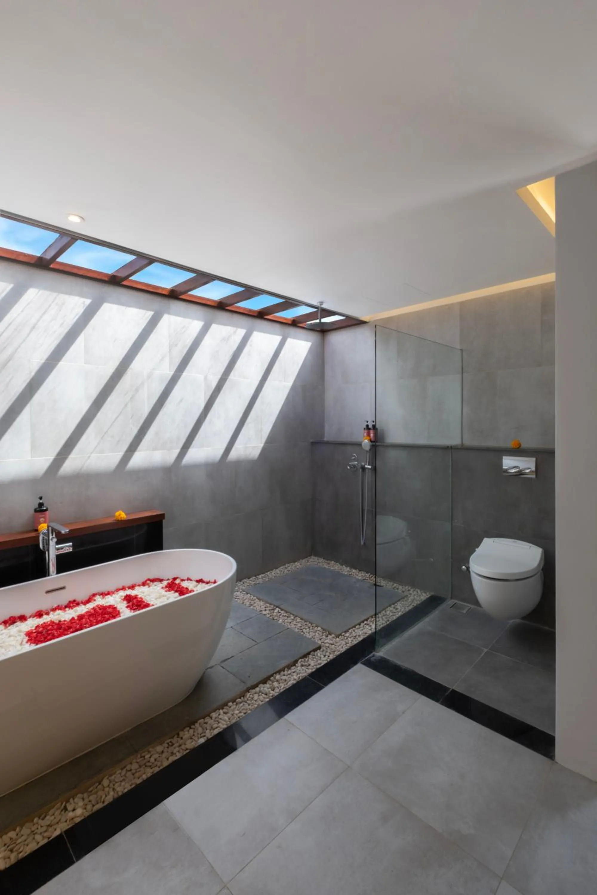 Shower in La Numa Villas Canggu