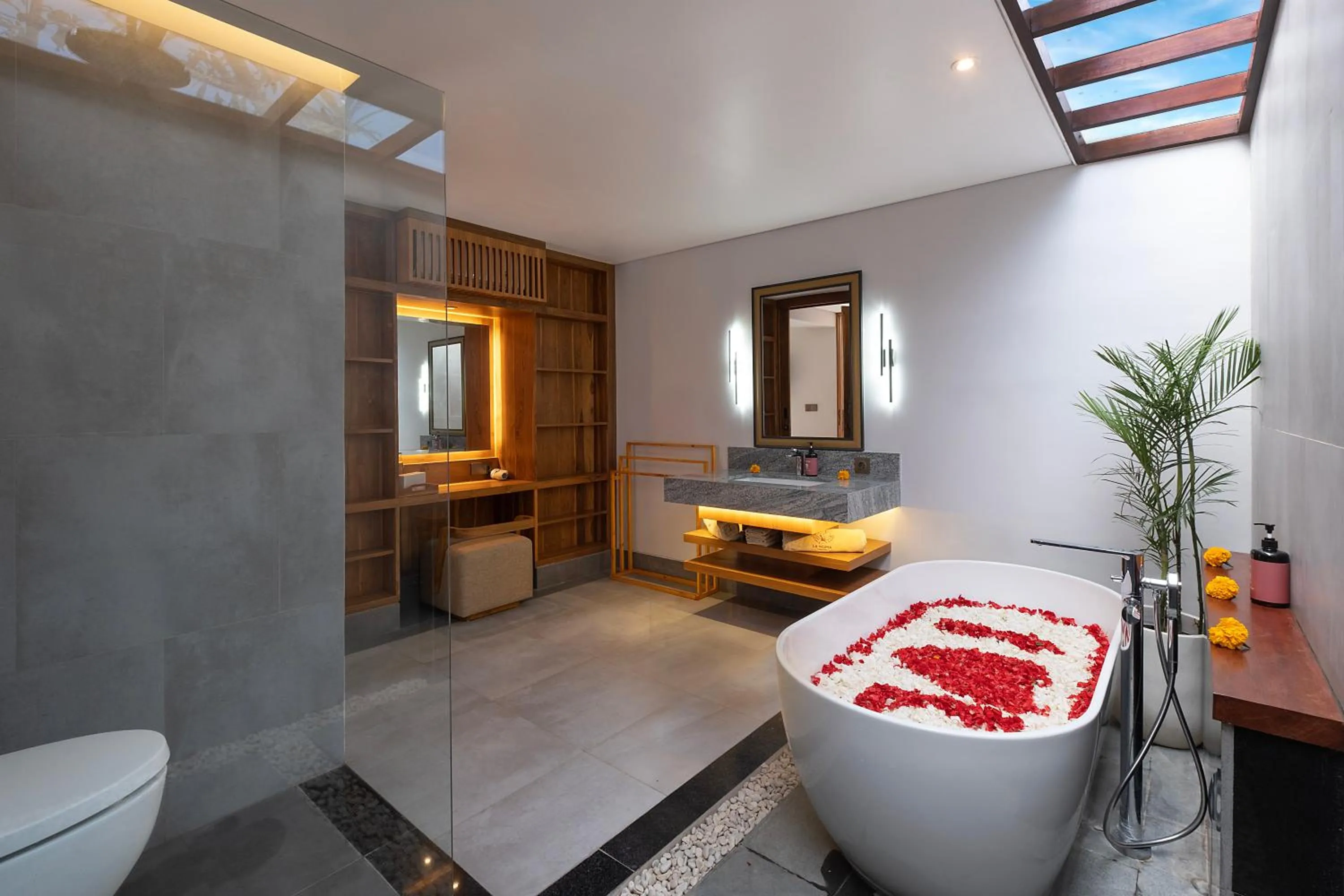 Bathroom, Bed in La Numa Villas Canggu