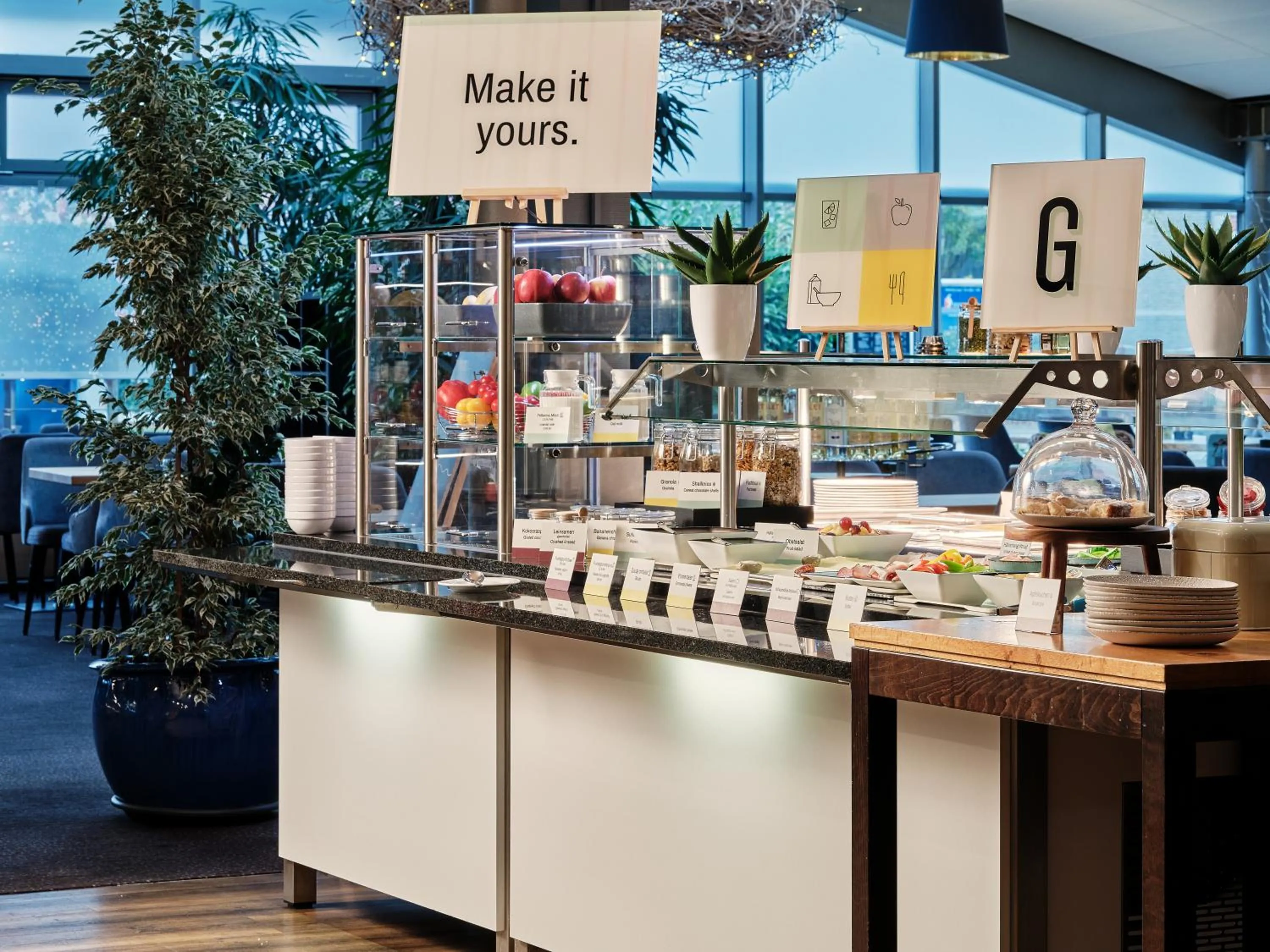 Breakfast in Hotel Continental Frankfurt