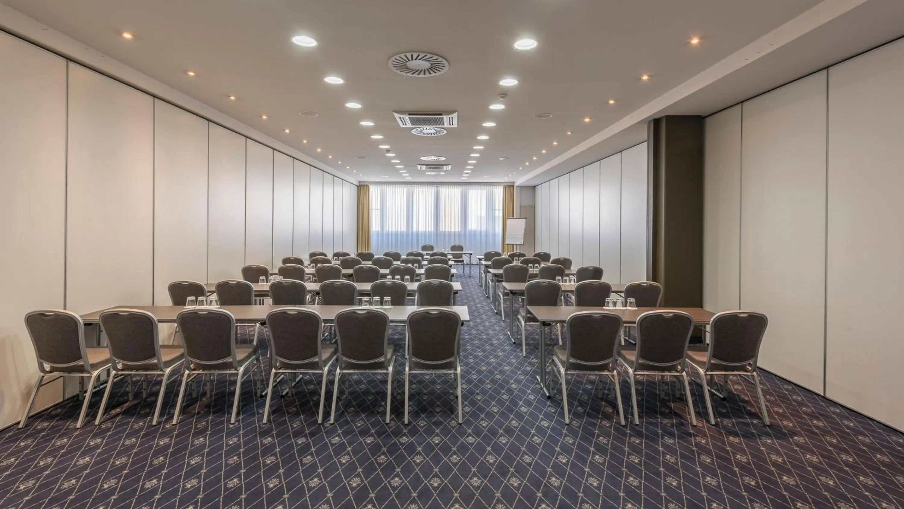 Meeting/conference room in Holiday Inn Munich Unterhaching by IHG
