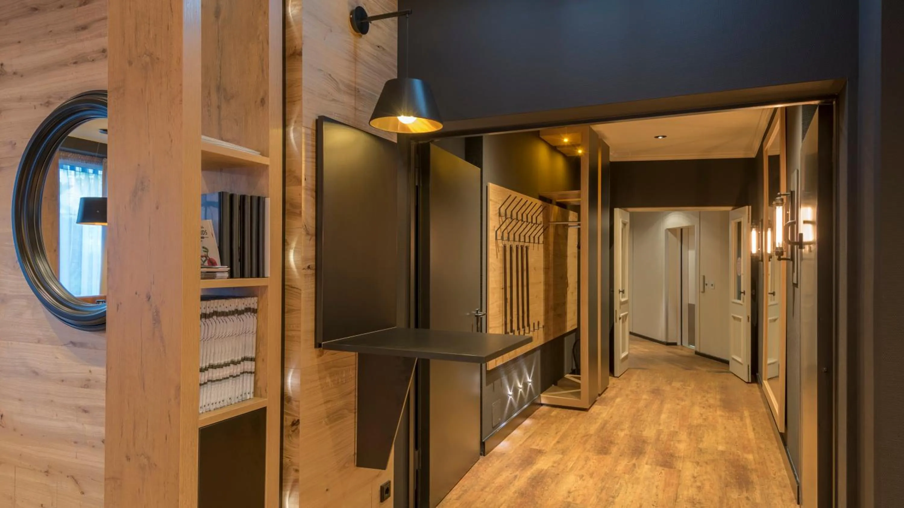 Restaurant/places to eat in Holiday Inn Munich Unterhaching by IHG