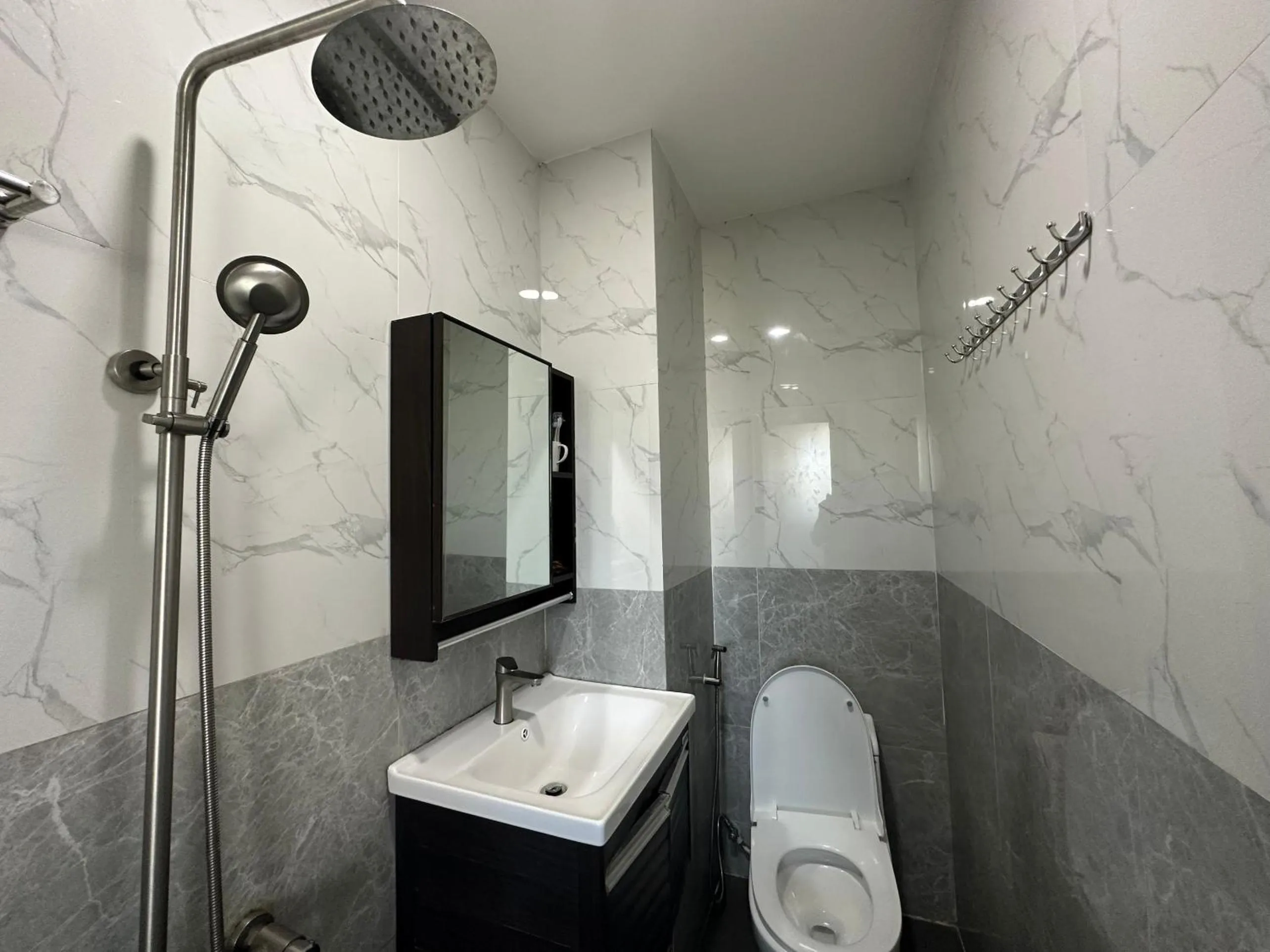 Bathroom in Hai Lam Hotel