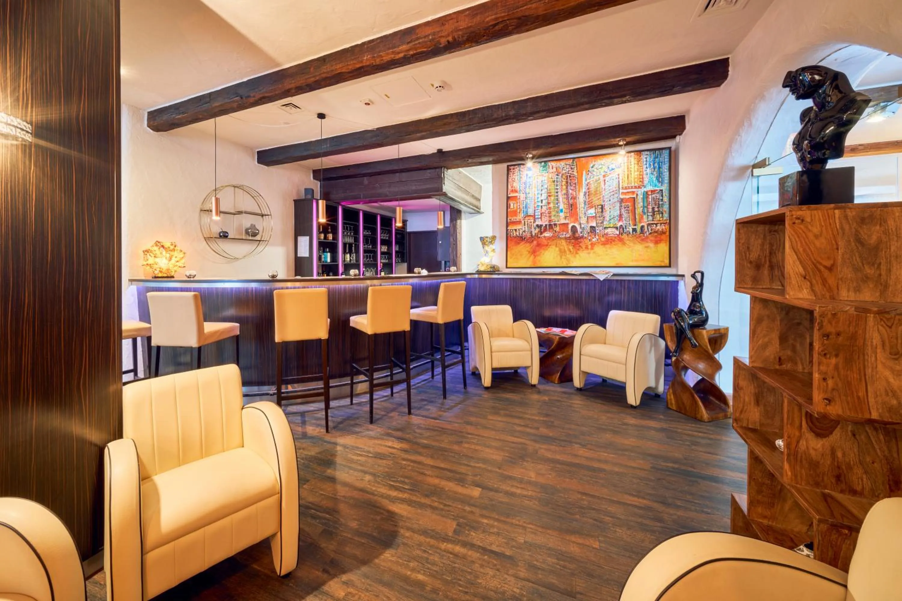 Lounge or bar in ARTHOTEL Haar