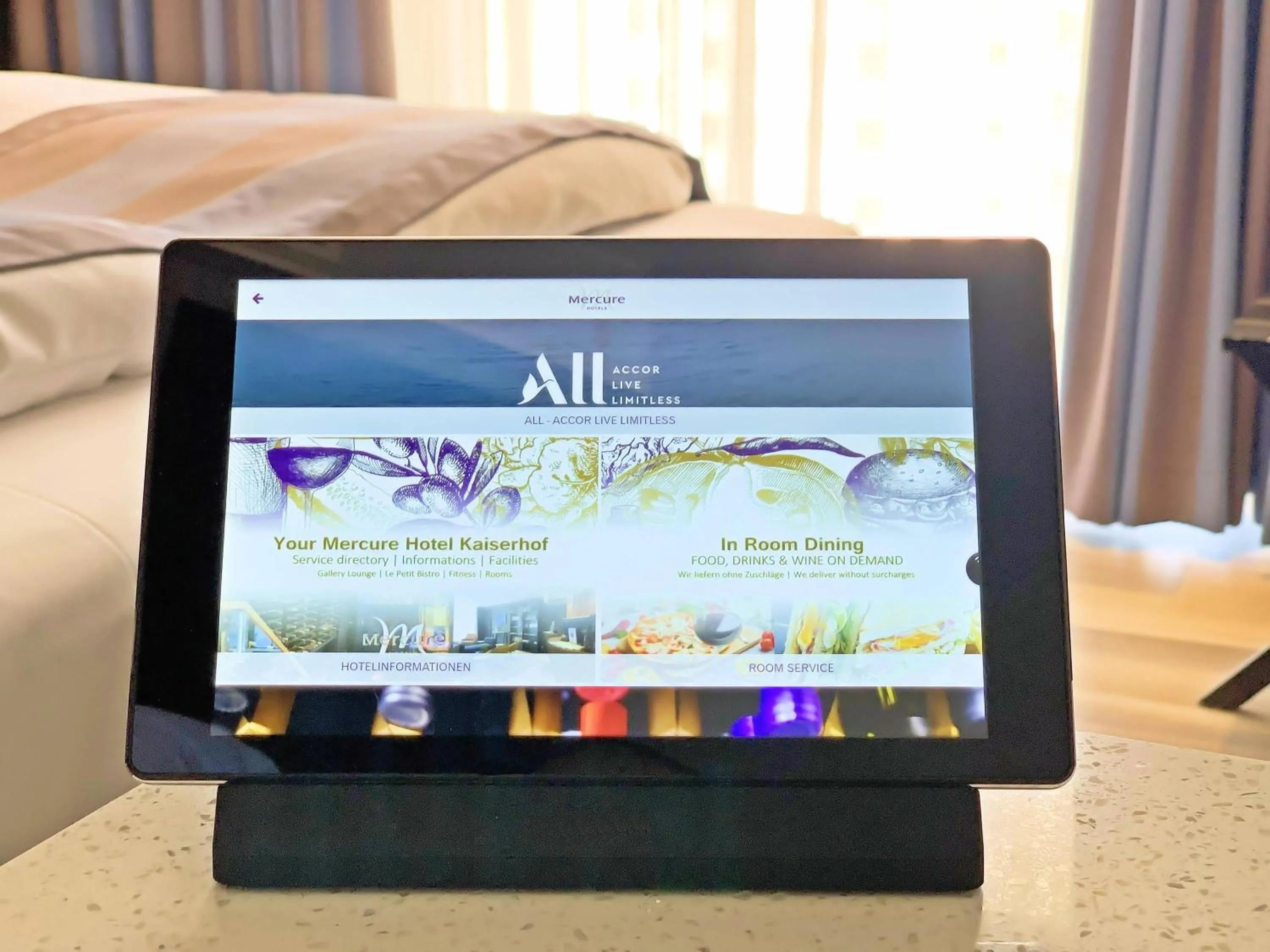 Bedroom, Bed in Mercure Hotel Kaiserhof City Center