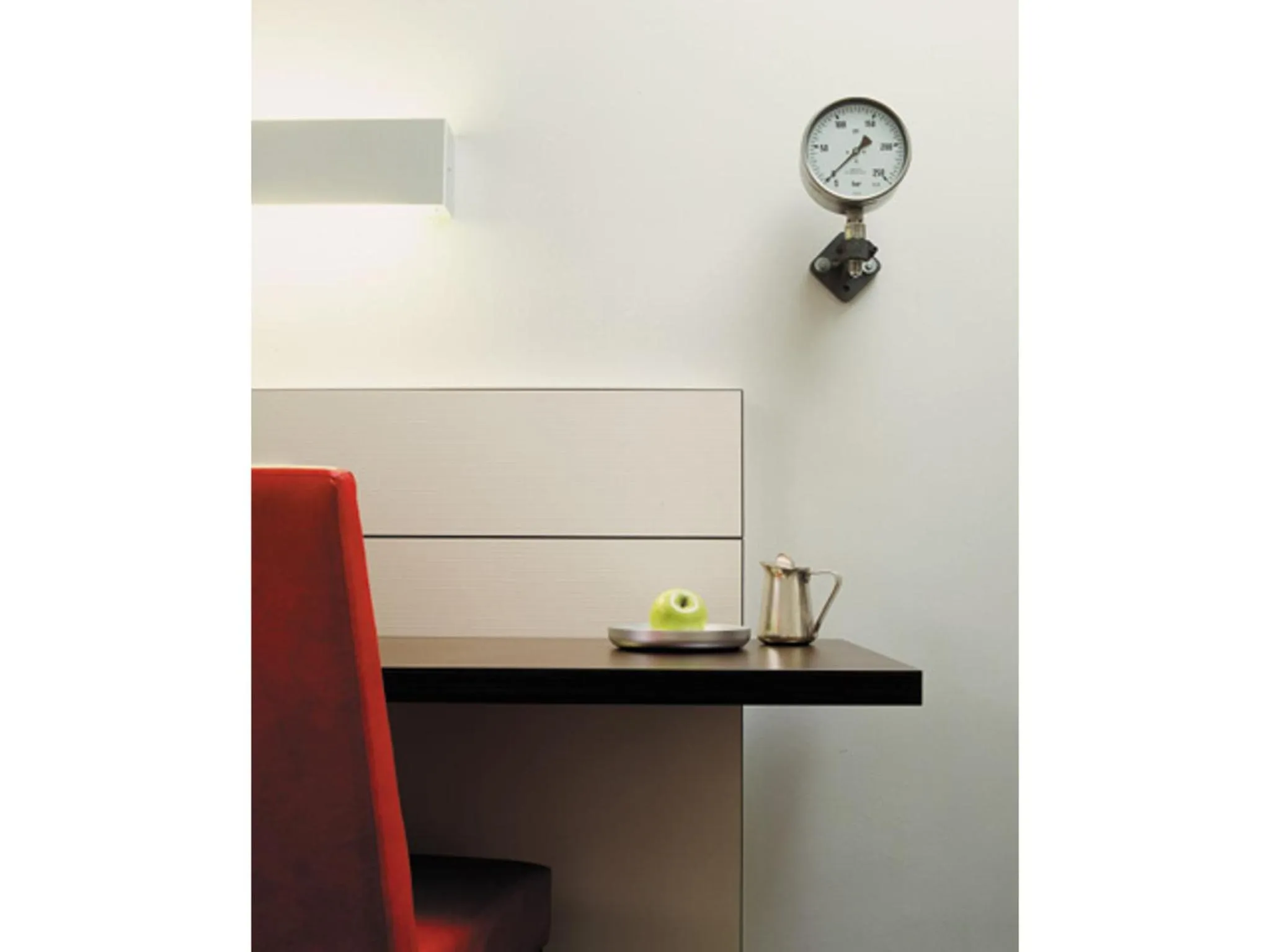 Decorative detail in Ferrotel Duisburg - Partner of SORAT Hotels