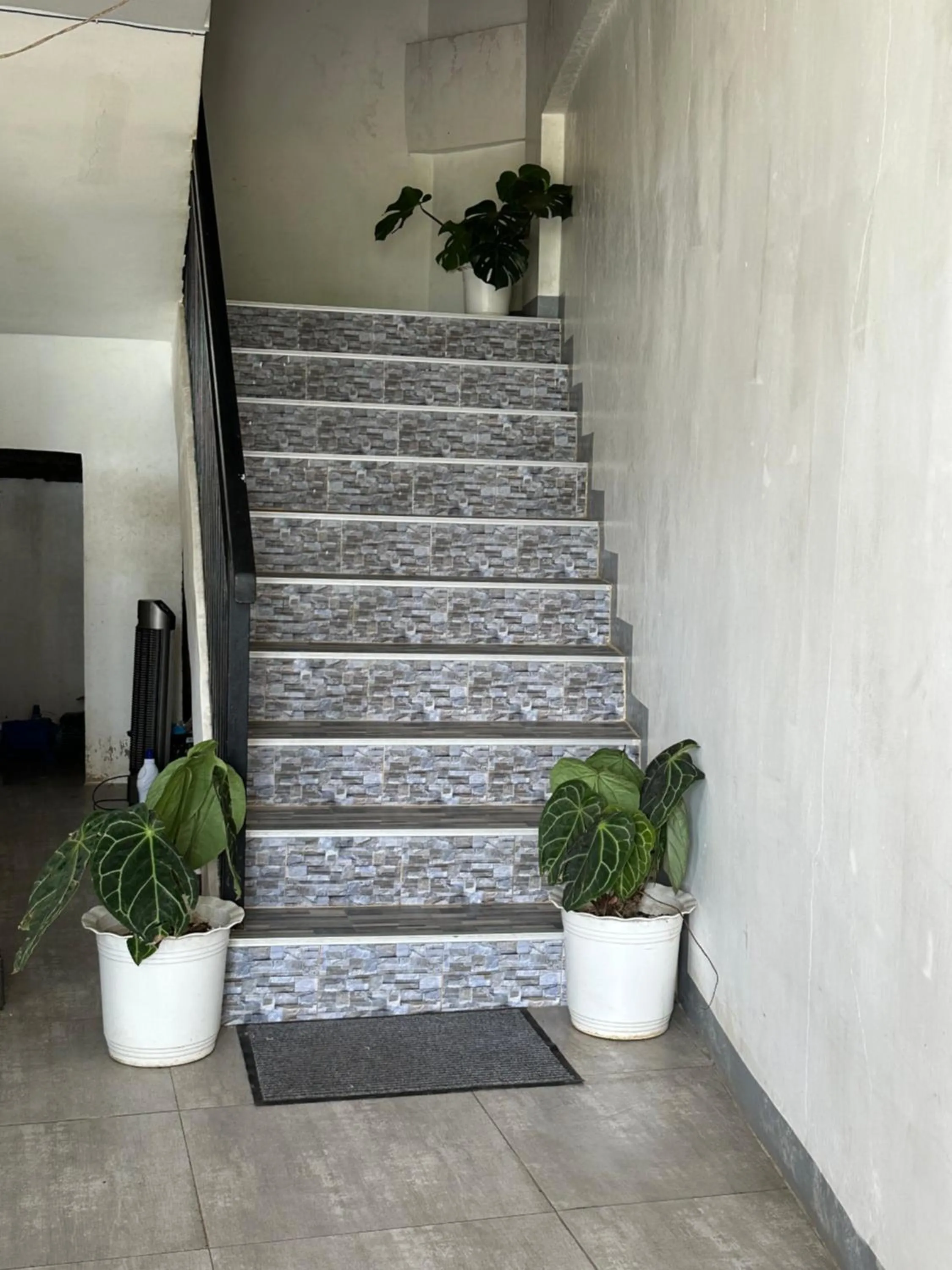 Rozay Travellers Inn