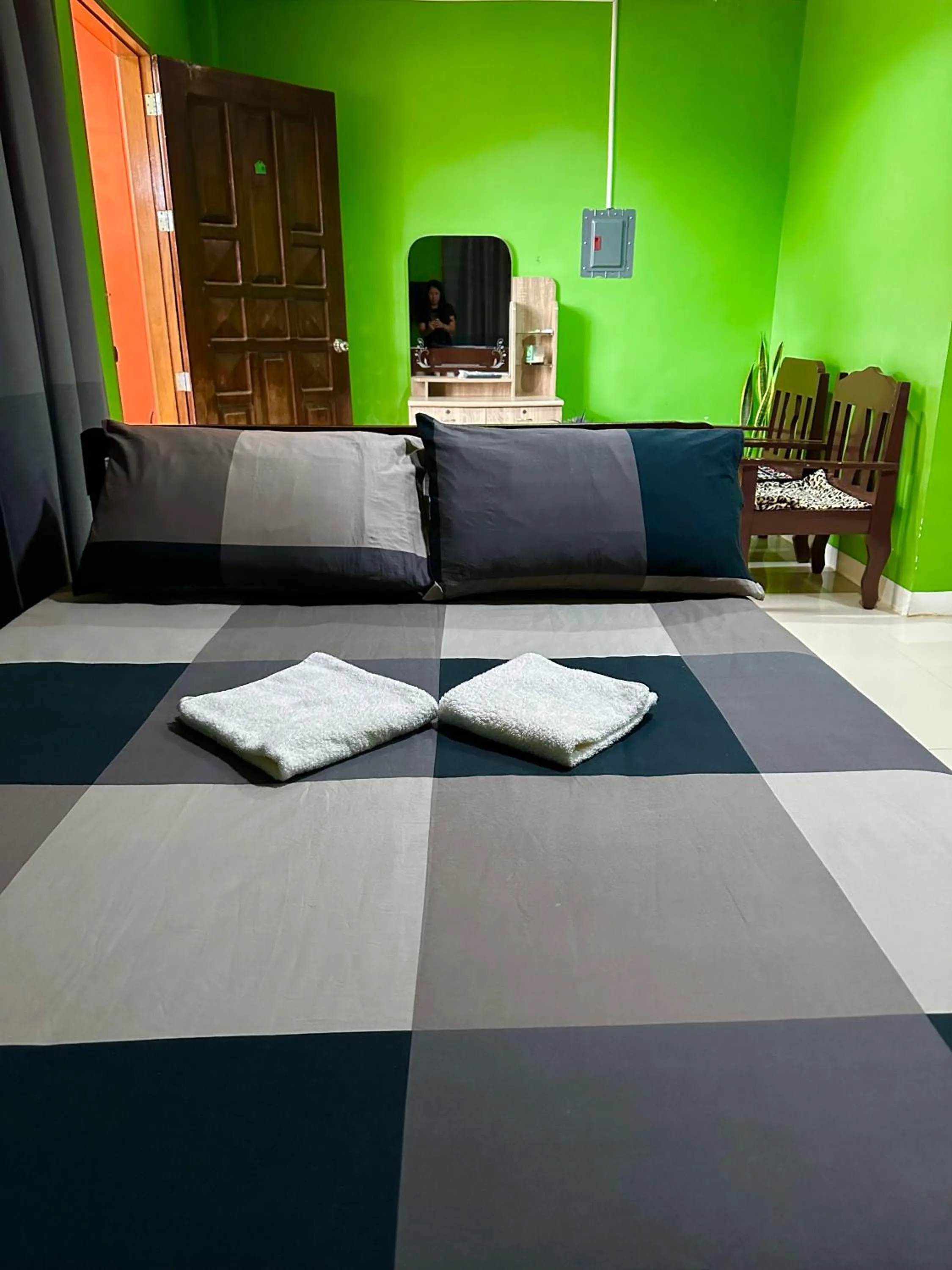 Rozay Travellers Inn