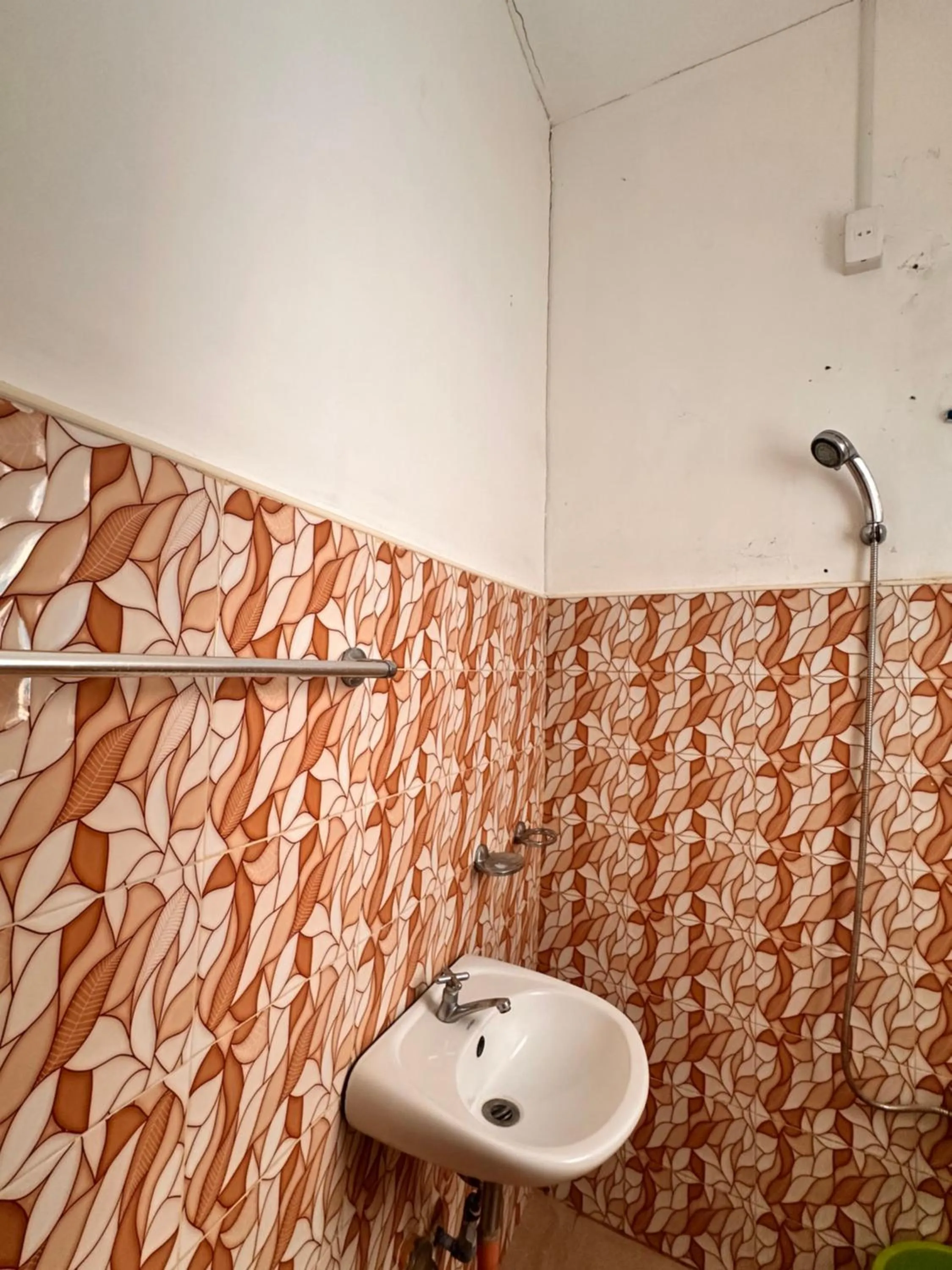 Rozay Travellers Inn