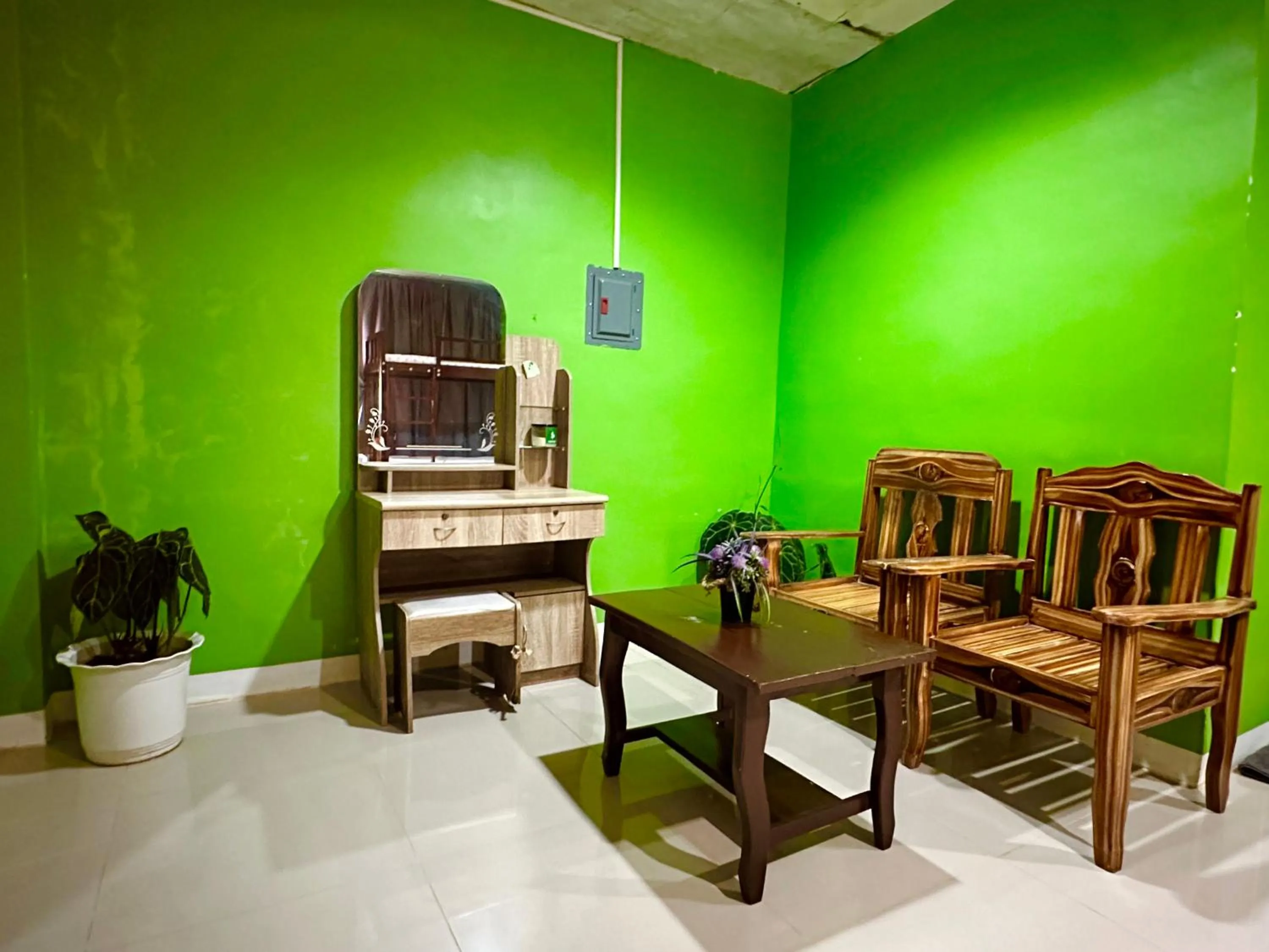 Rozay Travellers Inn