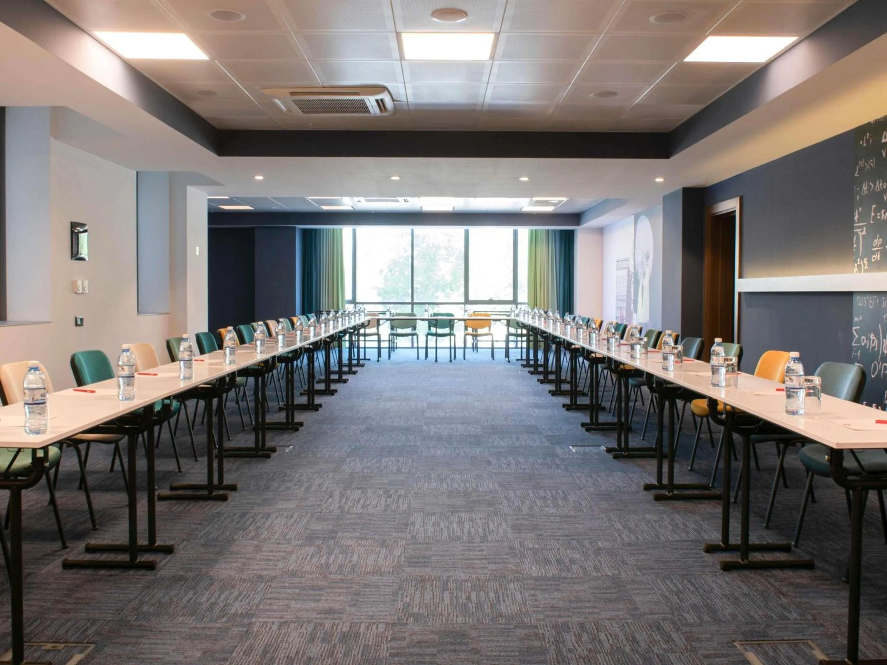 Meeting/conference room in ibis Baku City