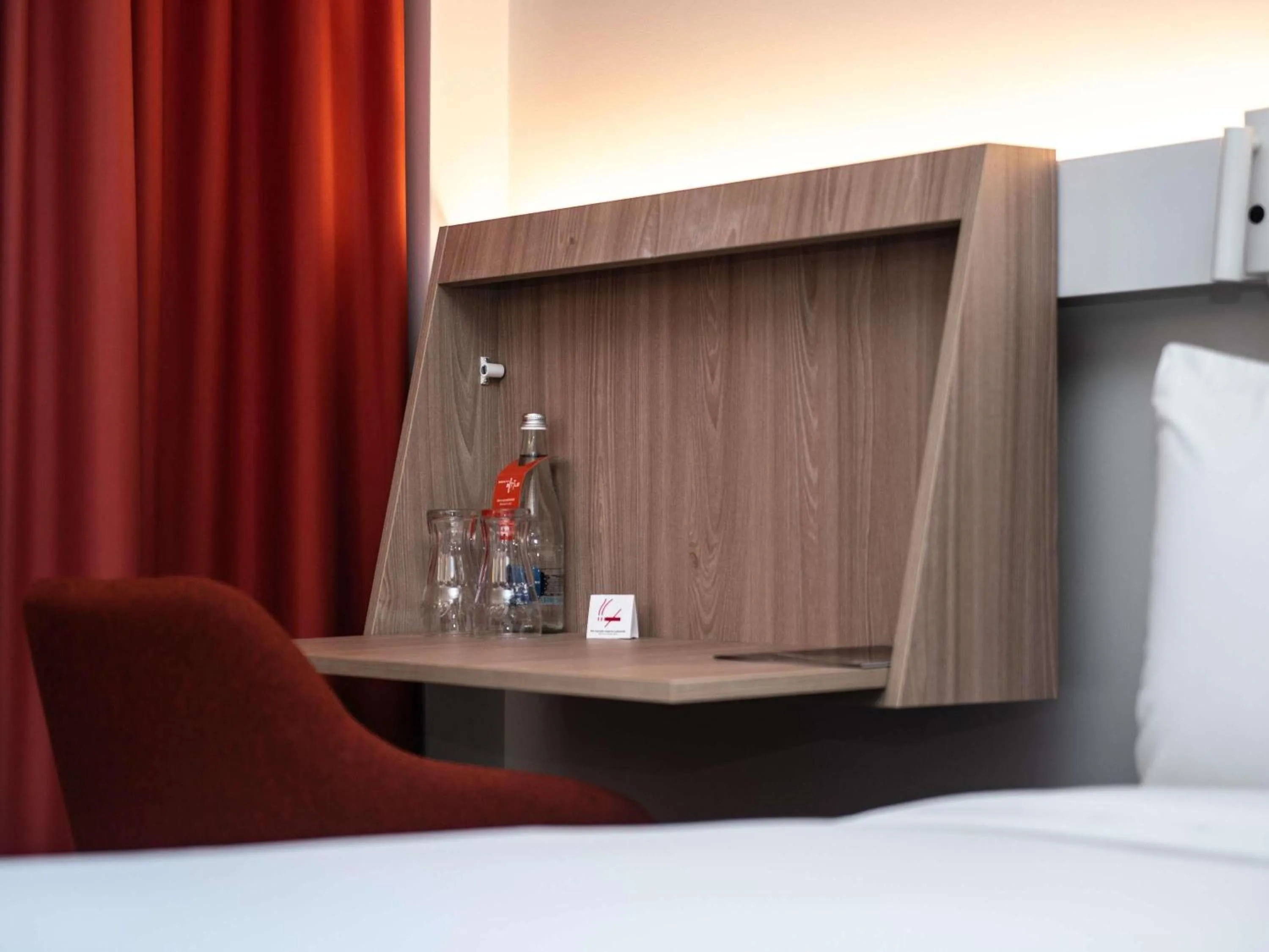 Bedroom, Bed in ibis Baku City