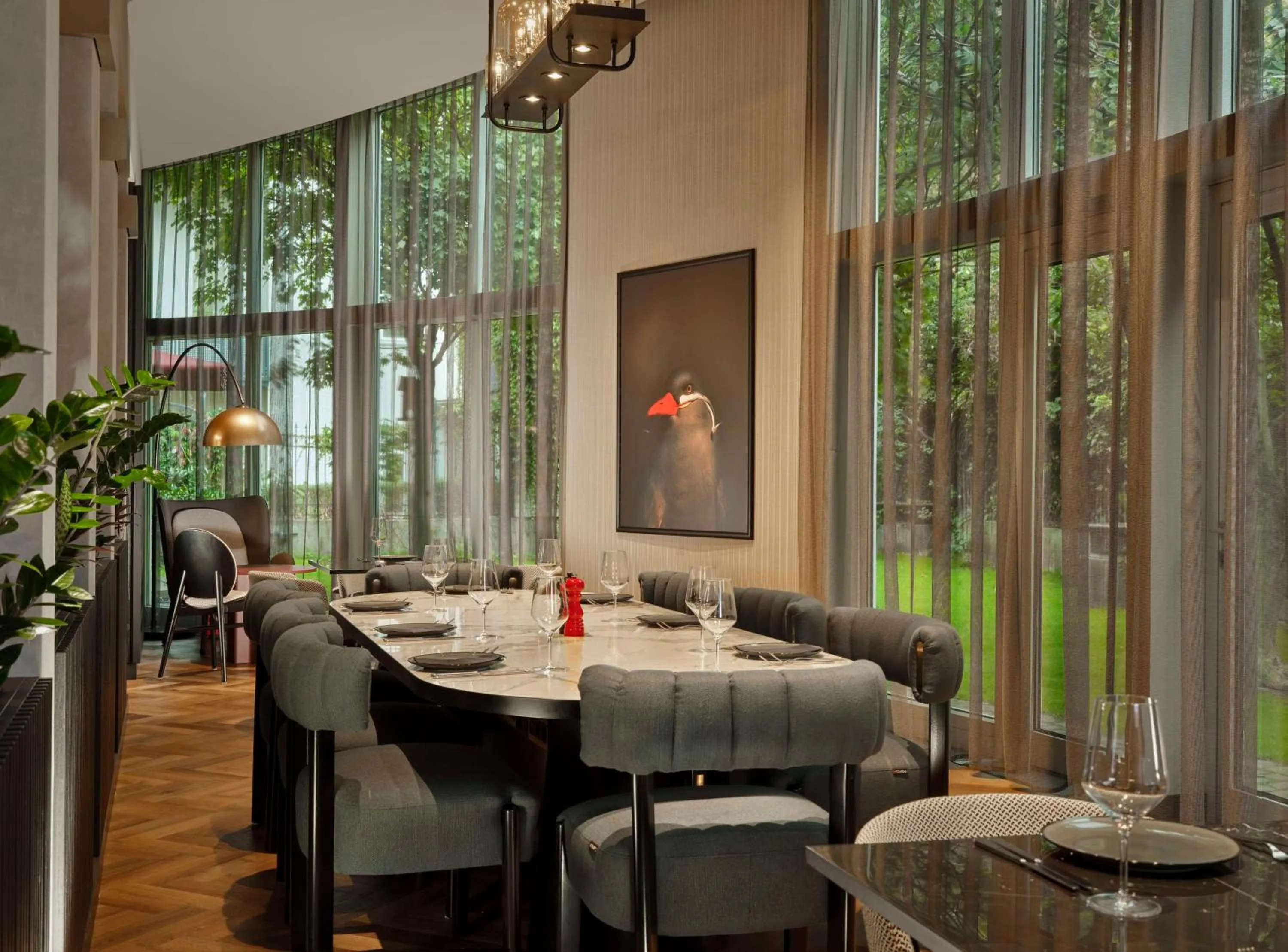 Restaurant/places to eat in Radisson RED Berlin Kudamm