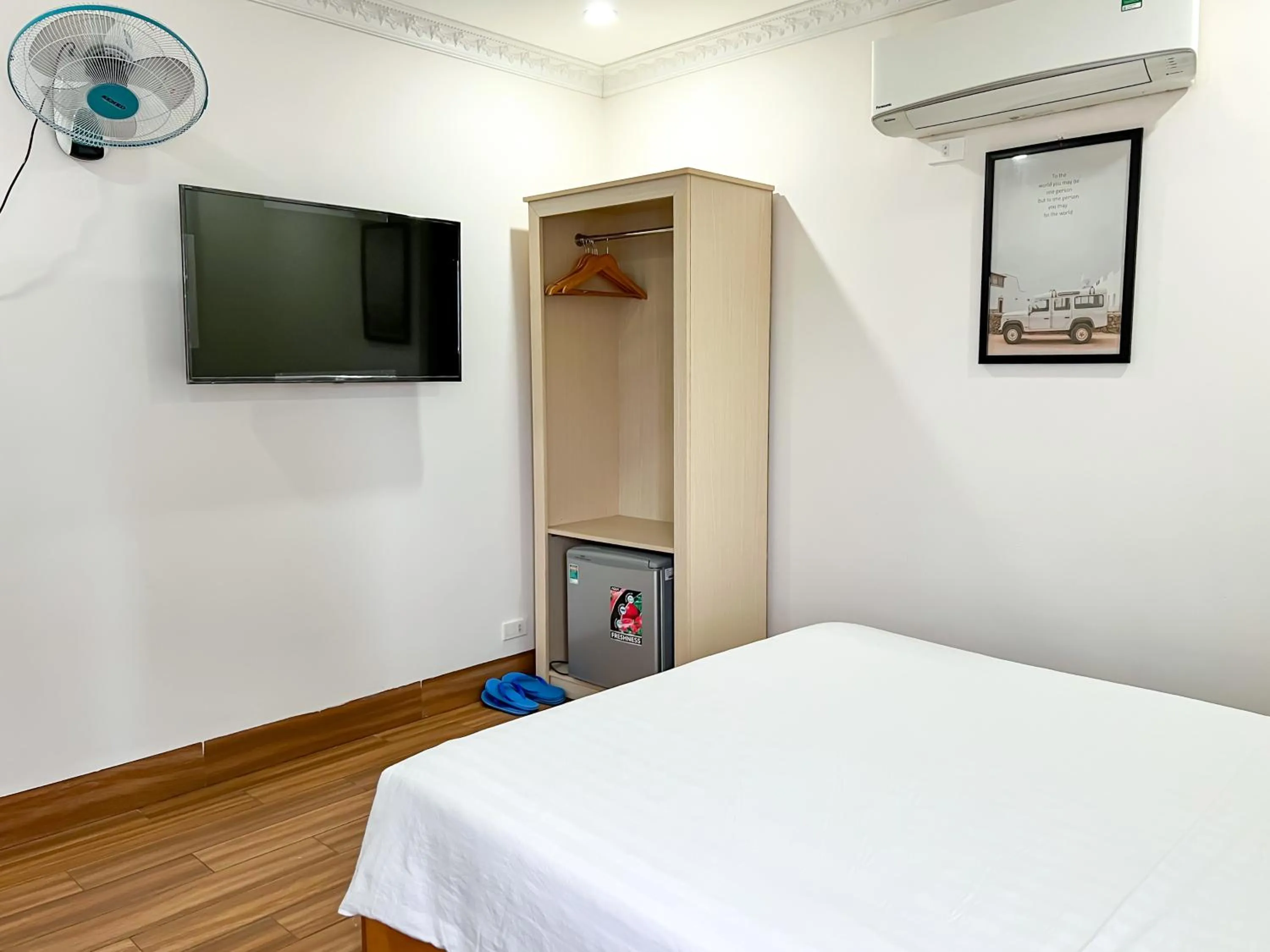 Bedroom, Bed in HaTa Hotel