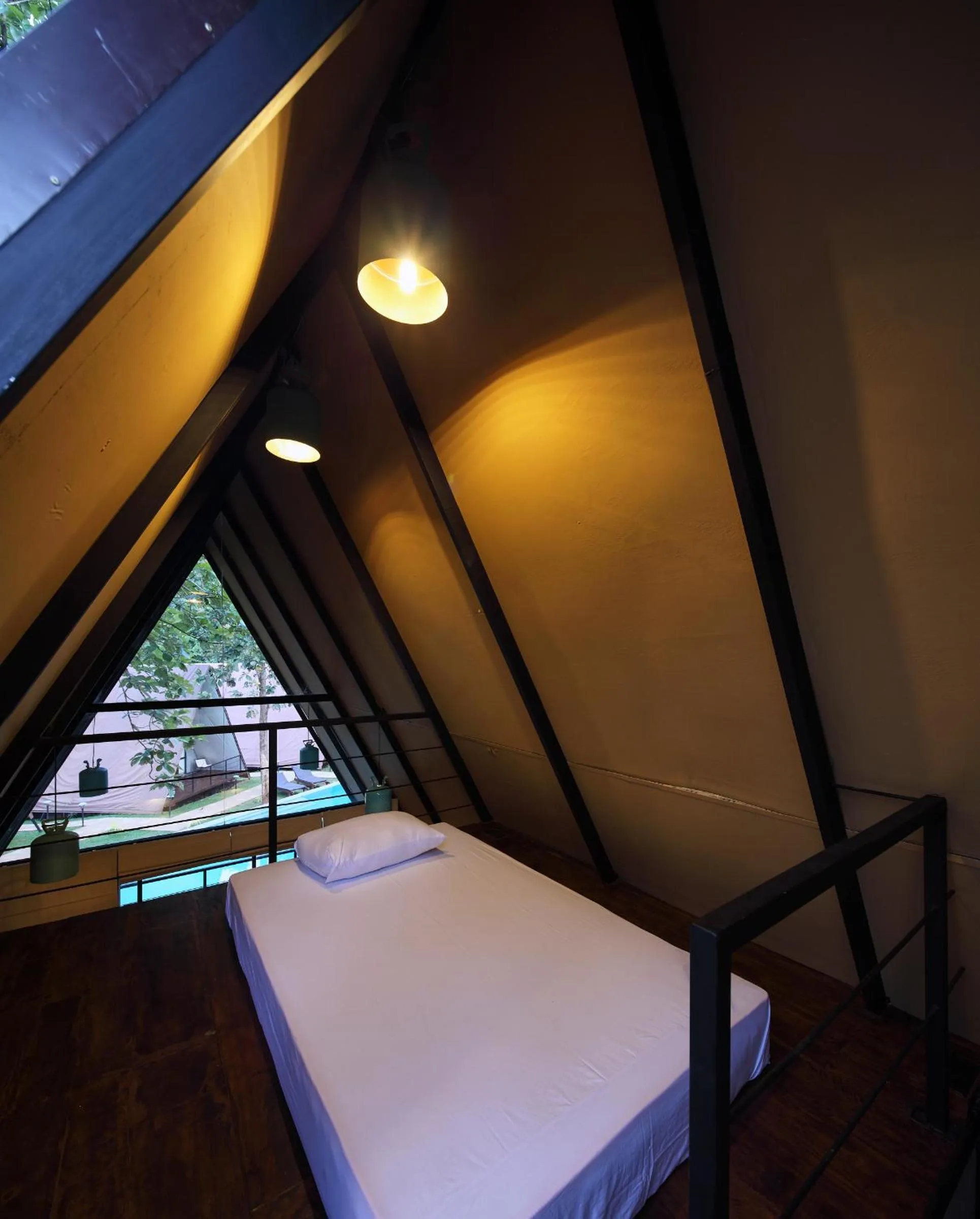 Bed in Kottawatta River Bank Resort