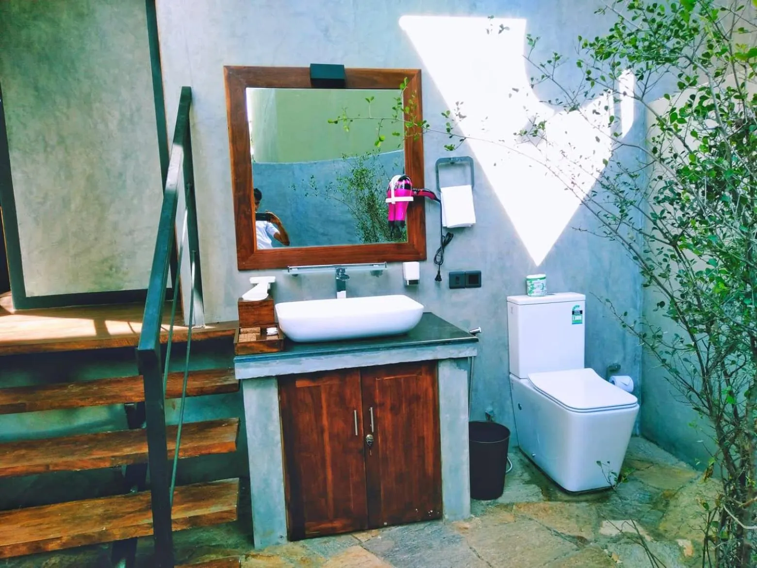 Bathroom in Kottawatta River Bank Resort