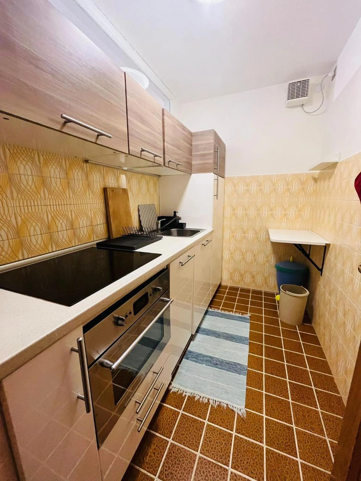 Kitchen or kitchenette in San Luigi - Rooms & Apartments