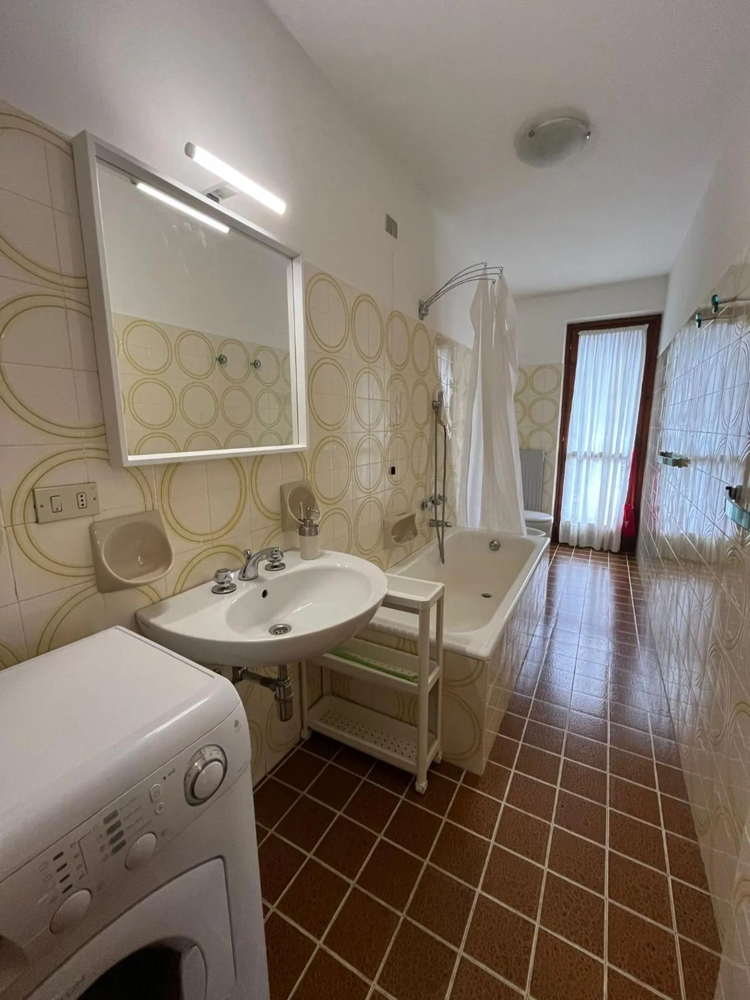 Toilet in San Luigi - Rooms & Apartments