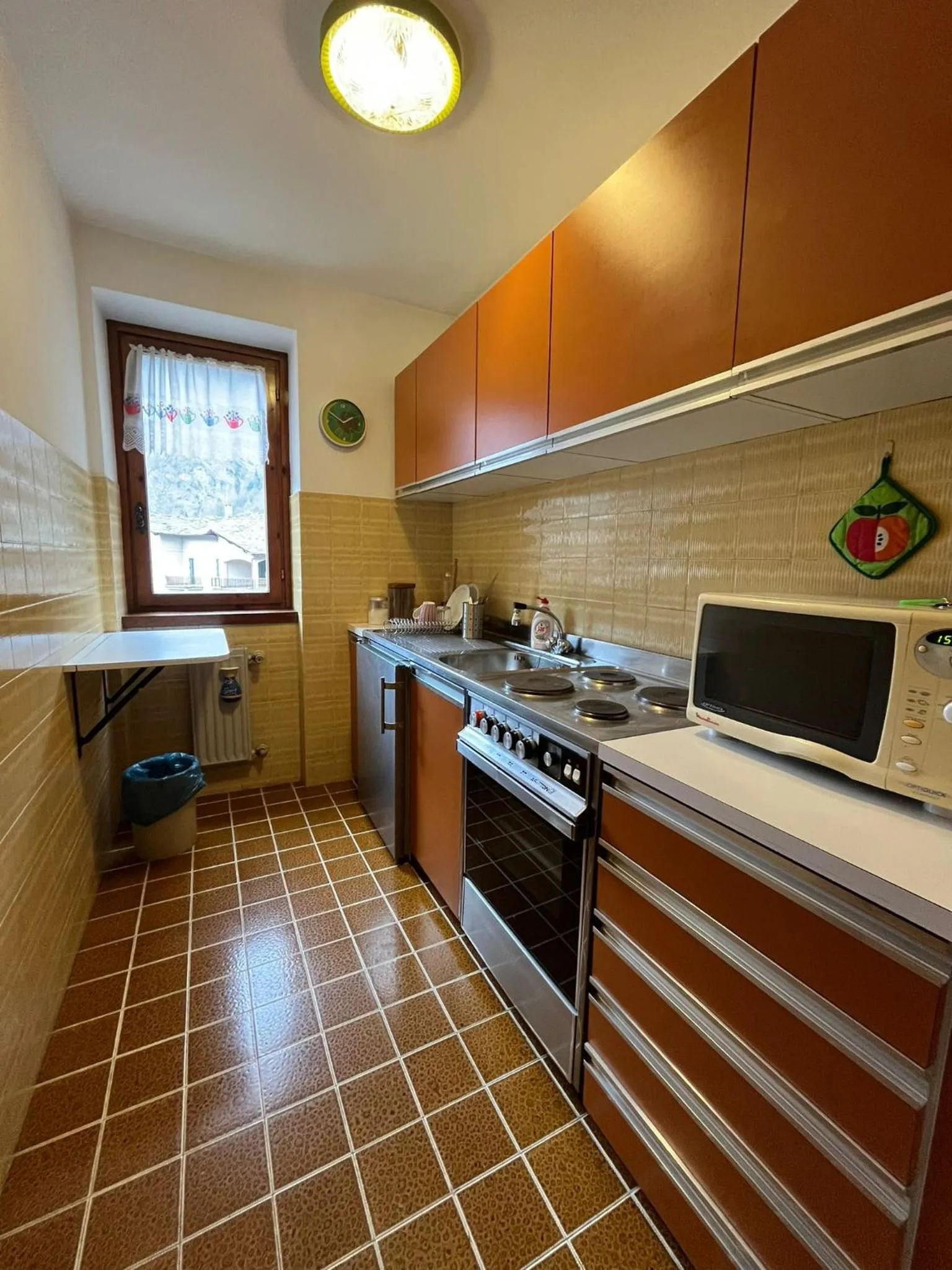 Kitchen or kitchenette in San Luigi - Rooms & Apartments