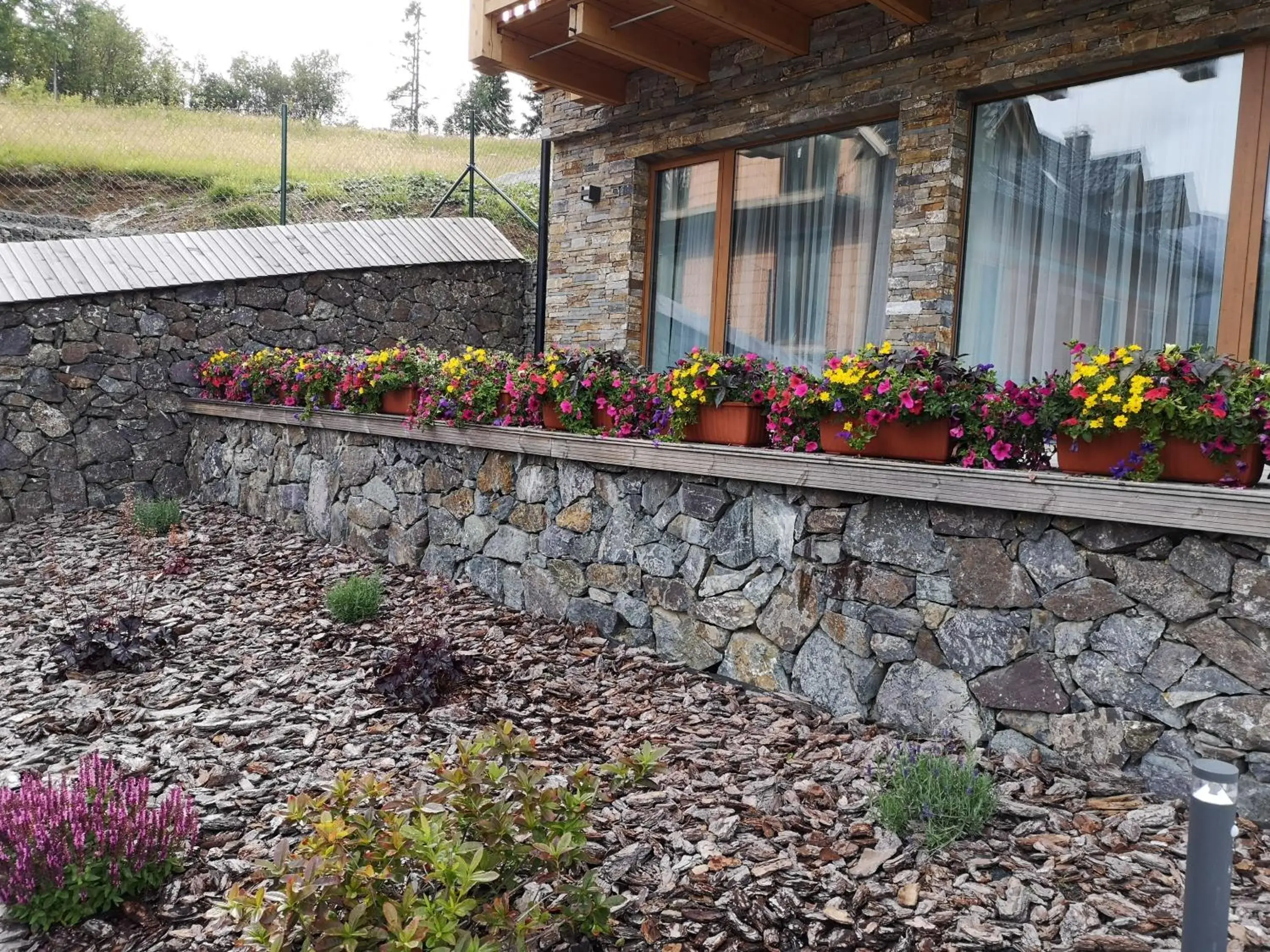 One-Bedroom Apartment in STONEGALLERY One-Bedroom Apartment in STONEGALLERY