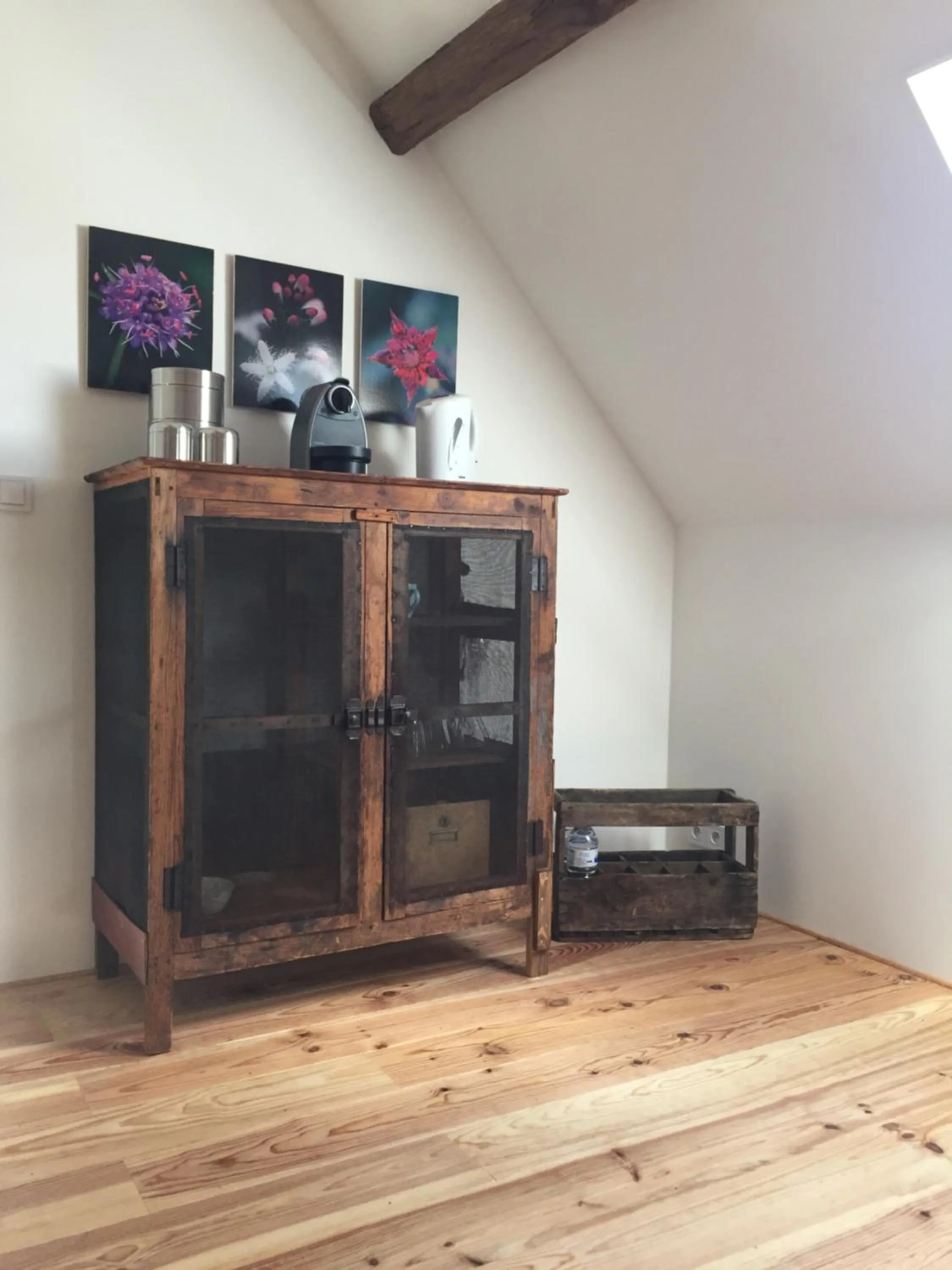 Coffee/tea facilities in chambres d'hôtes Domaine les Grands Pérons