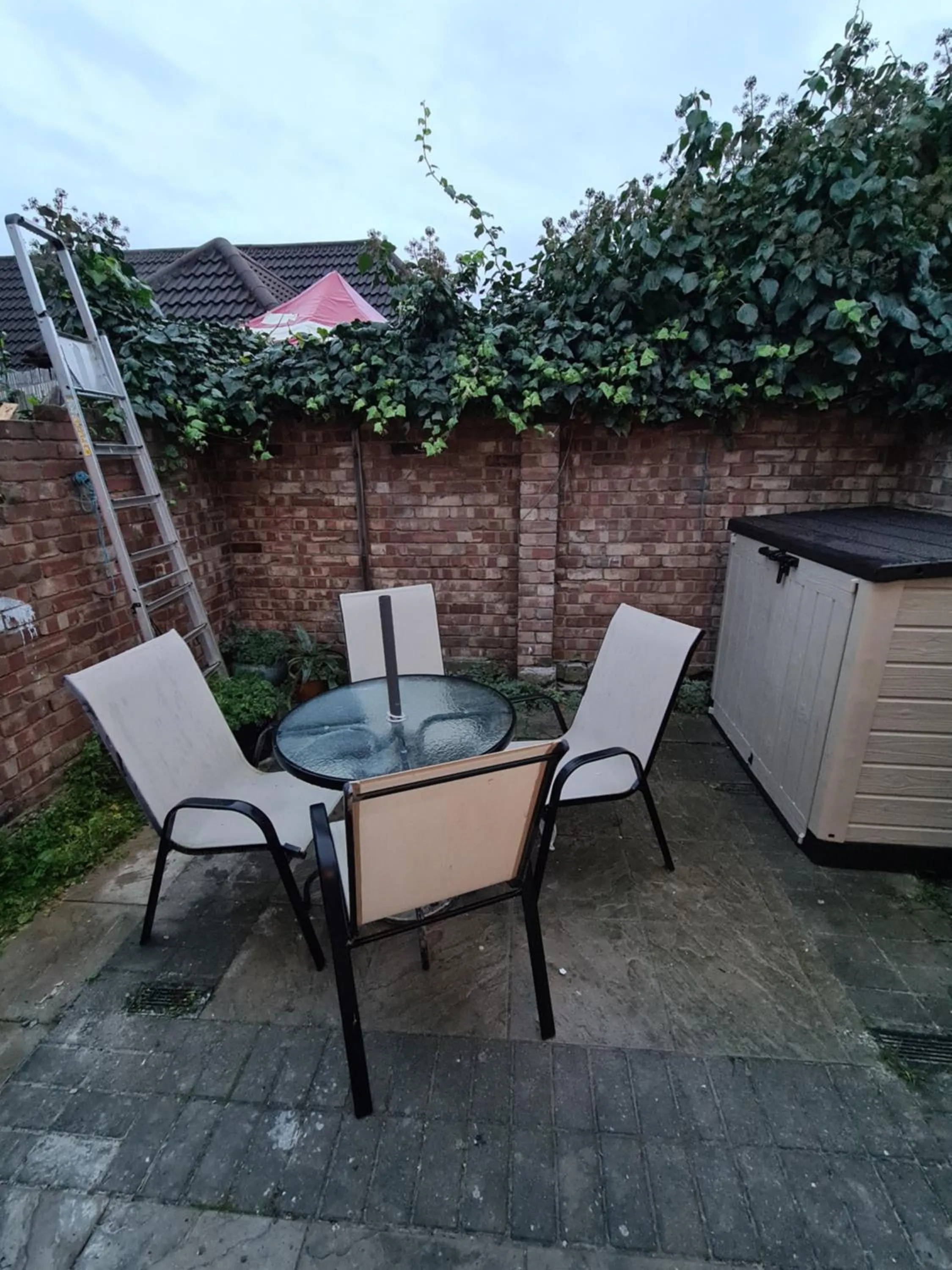 Garden in Umbrella Properties London Excel