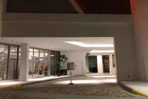 Hollywood Beach luxury condo-HBH