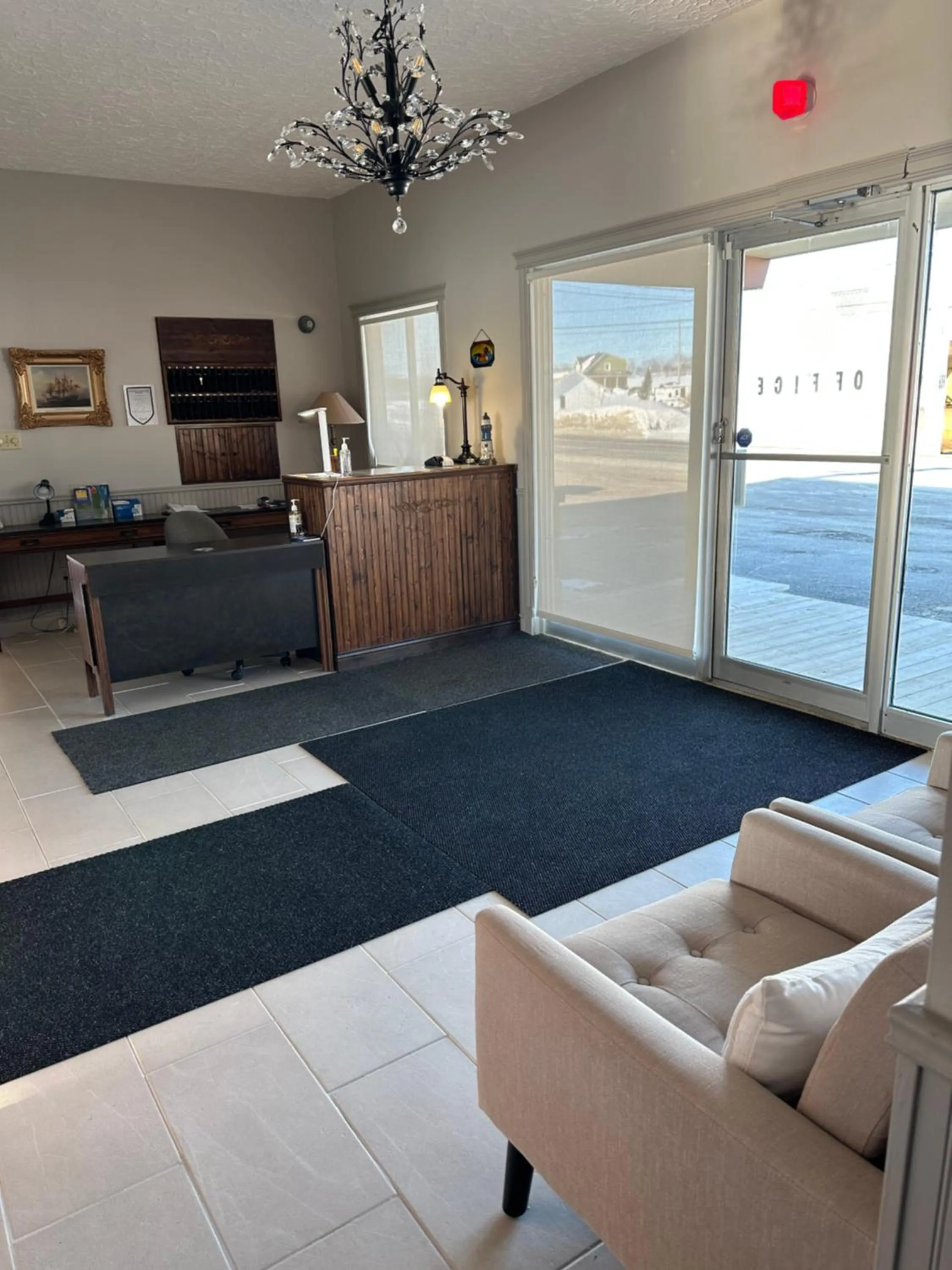 Facade/entrance in Motel Carleton Sur Mer