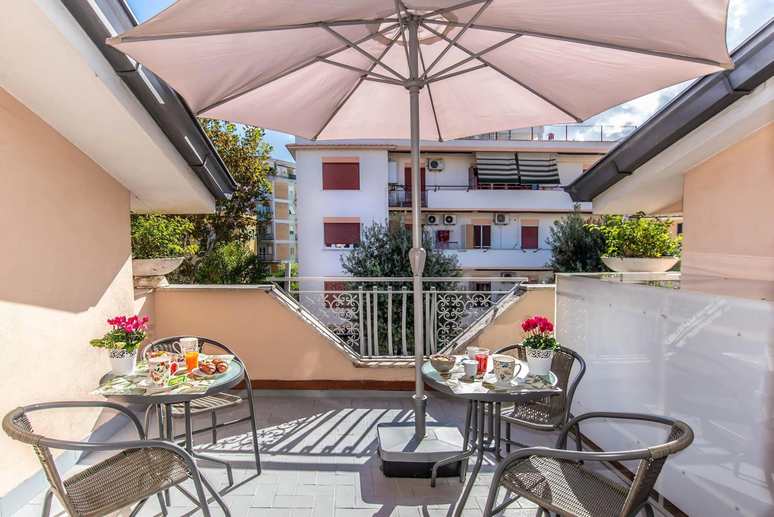 Balcony/Terrace in Plaza Rooms Ciampino