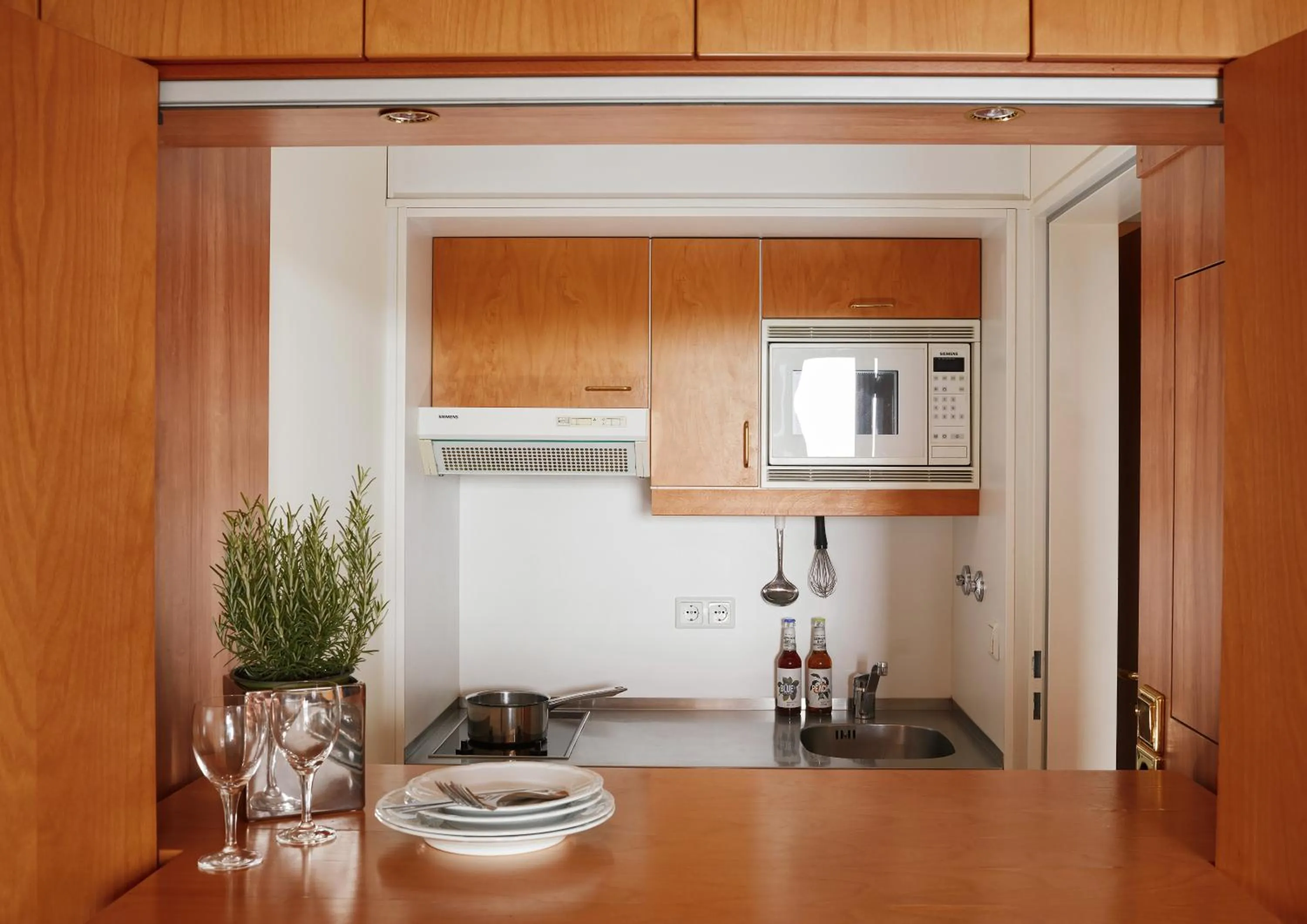 Kitchen or kitchenette in Living Hotel Großer Kurfürst