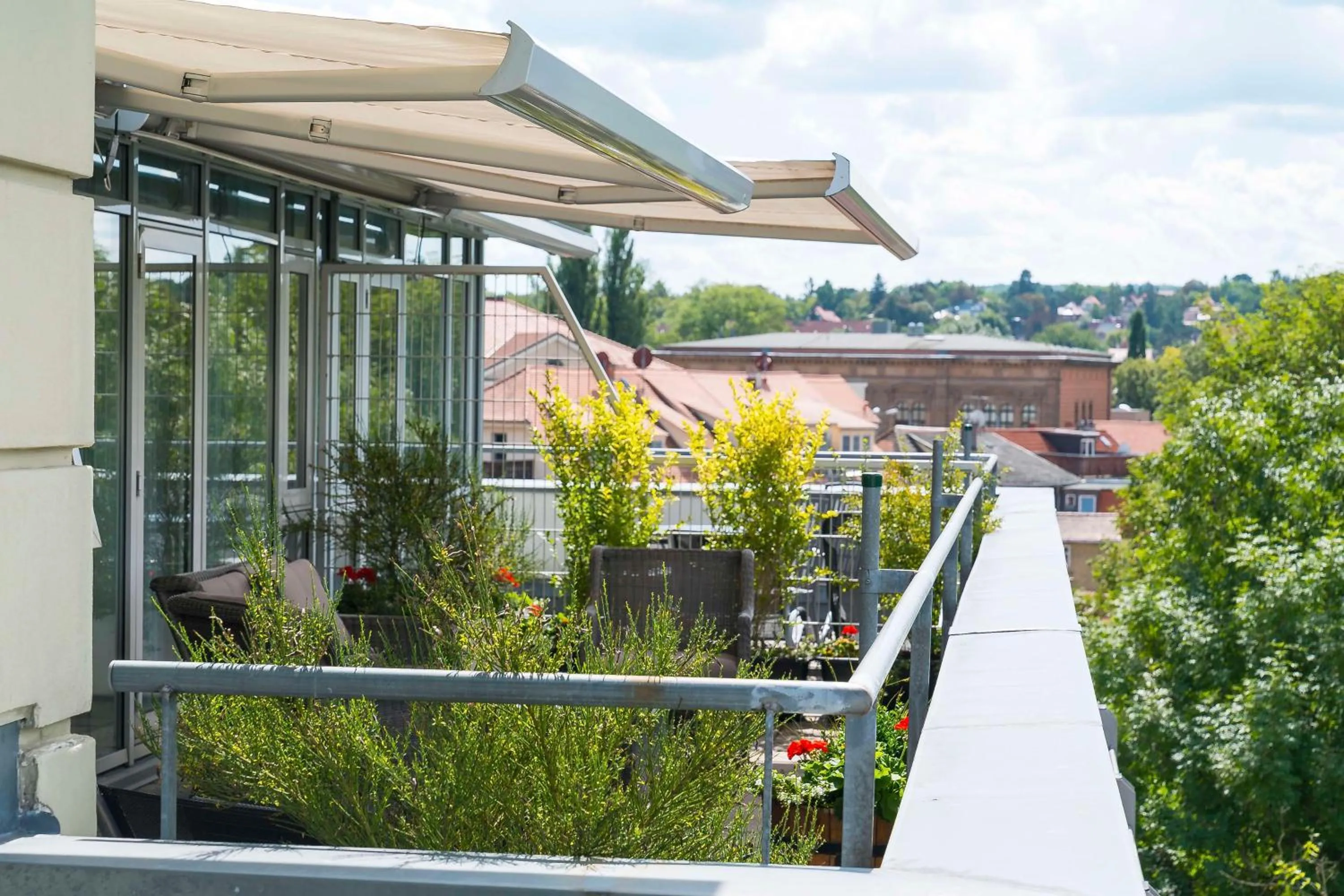 Property building in Best Western Premier Grand Hotel Russischer Hof