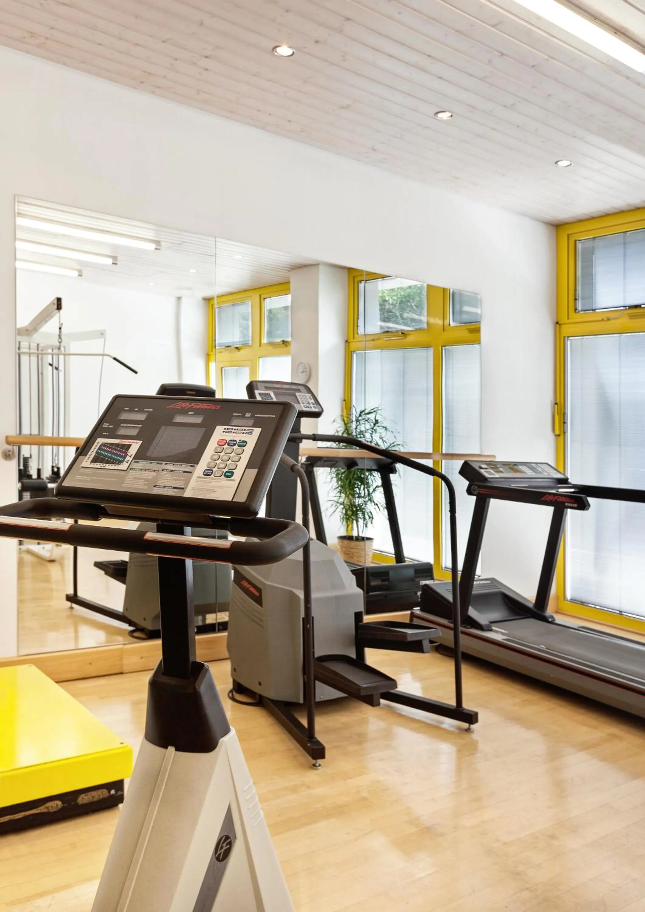 Fitness centre/facilities in Best Western Premier Grand Hotel Russischer Hof