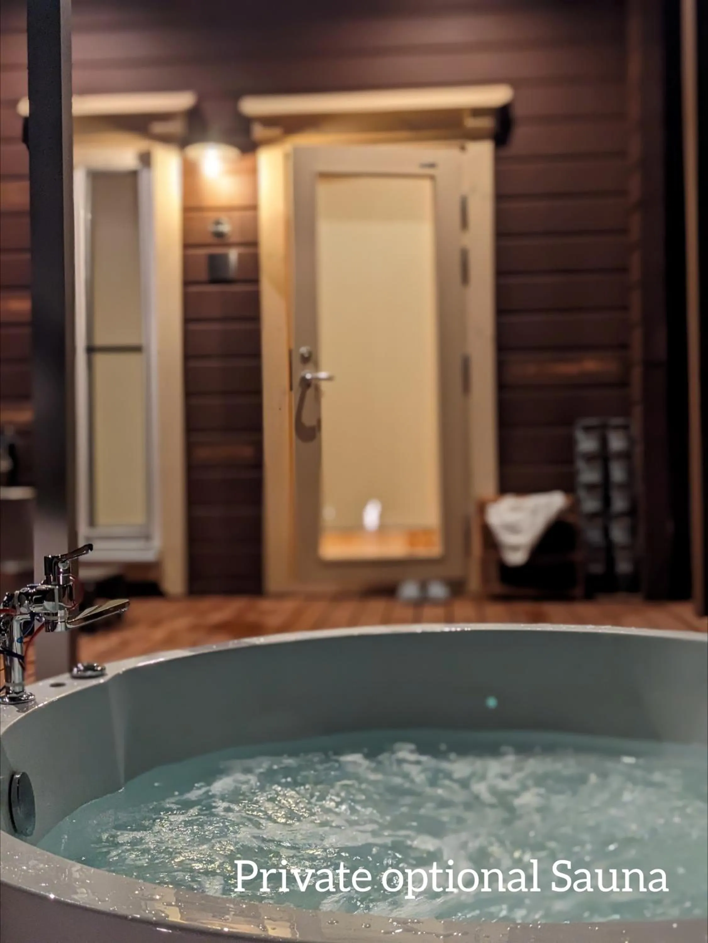 Log cabin rentals & Finland sauna Step House