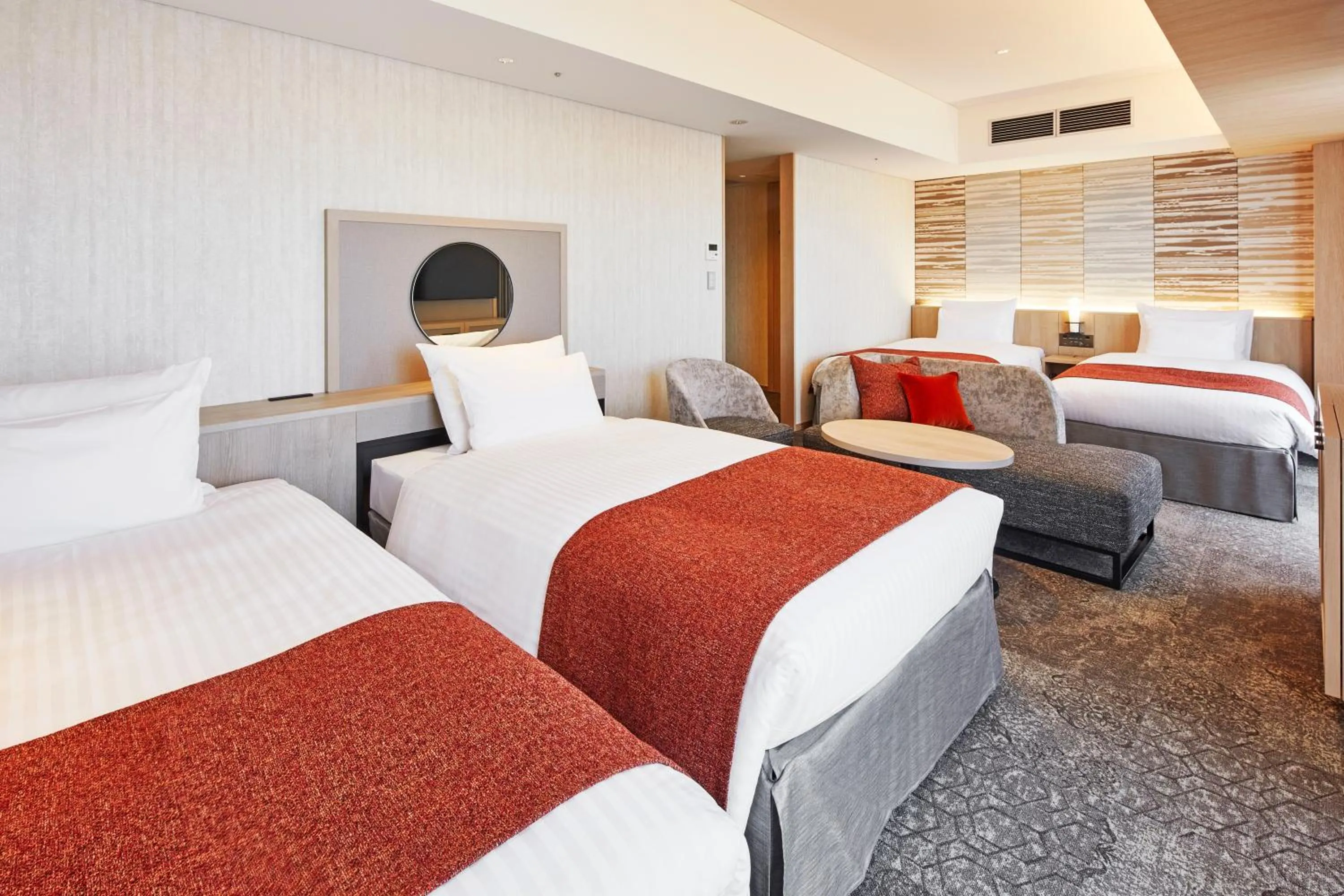 Photo of the whole room, Bed in Hotel Emion Kyoto