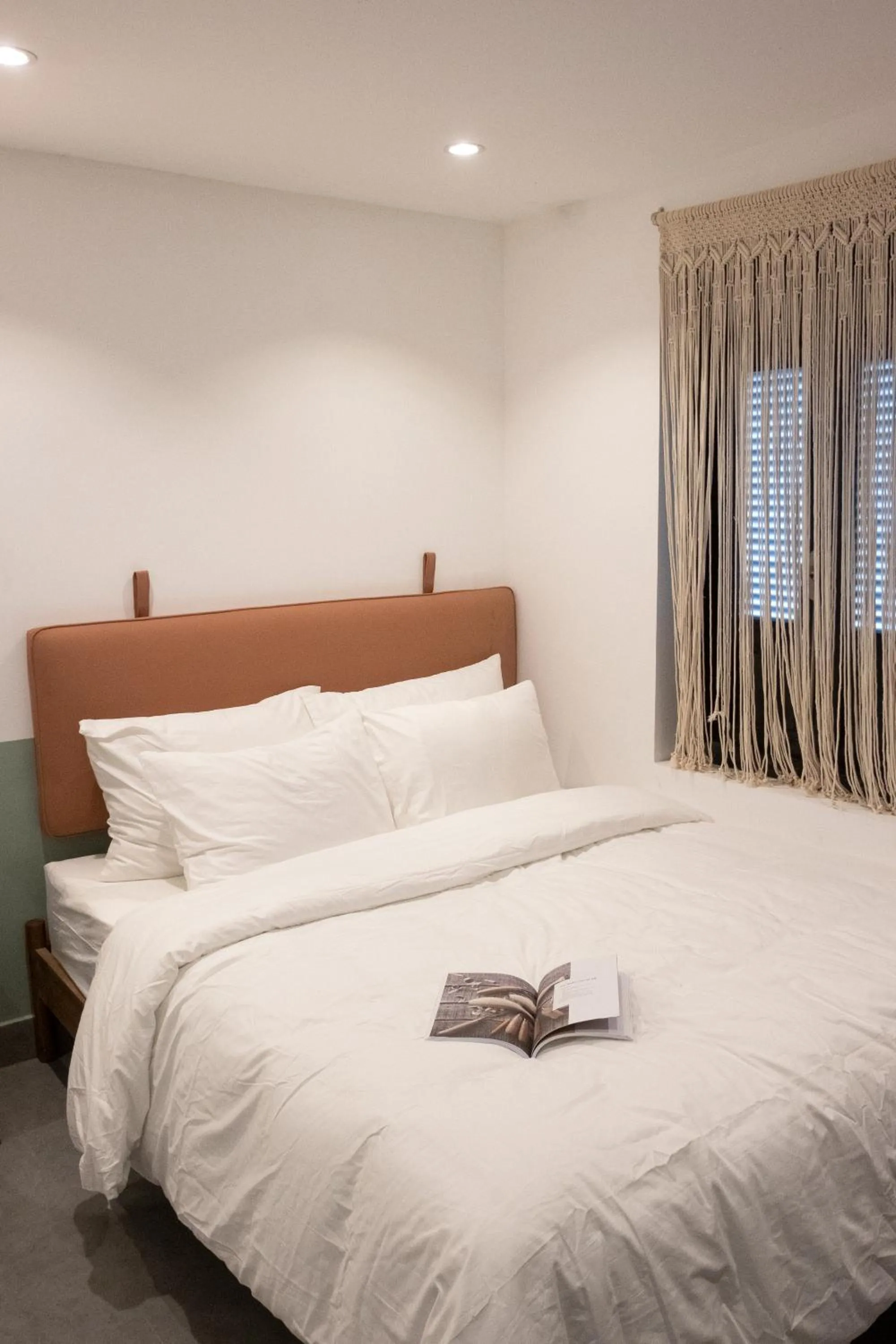 Bed in Quang Vinh Apartment and Hotel Hoi An