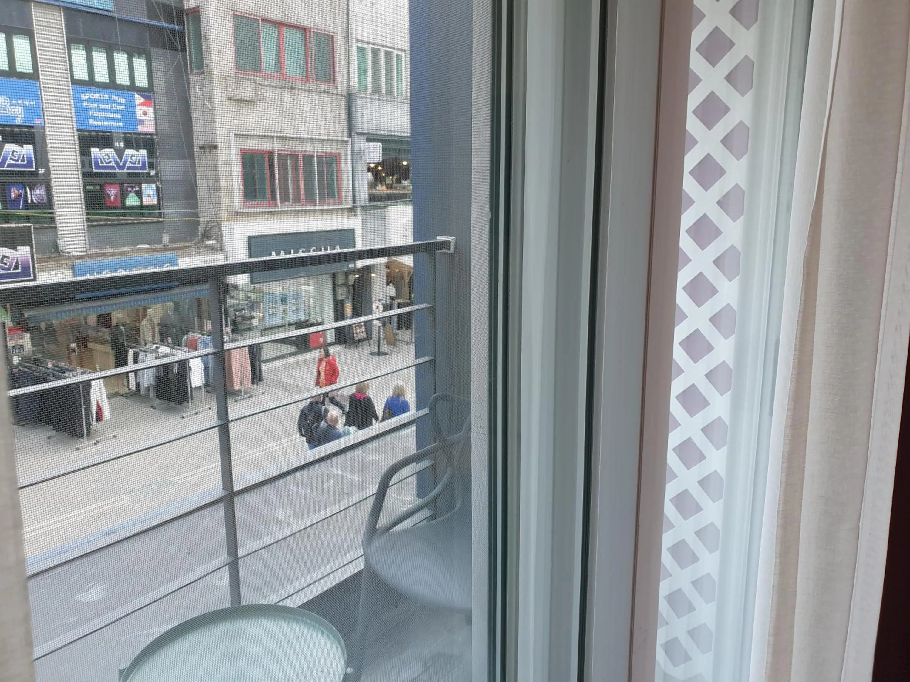 Balcony/Terrace in Browndot hotel songtan