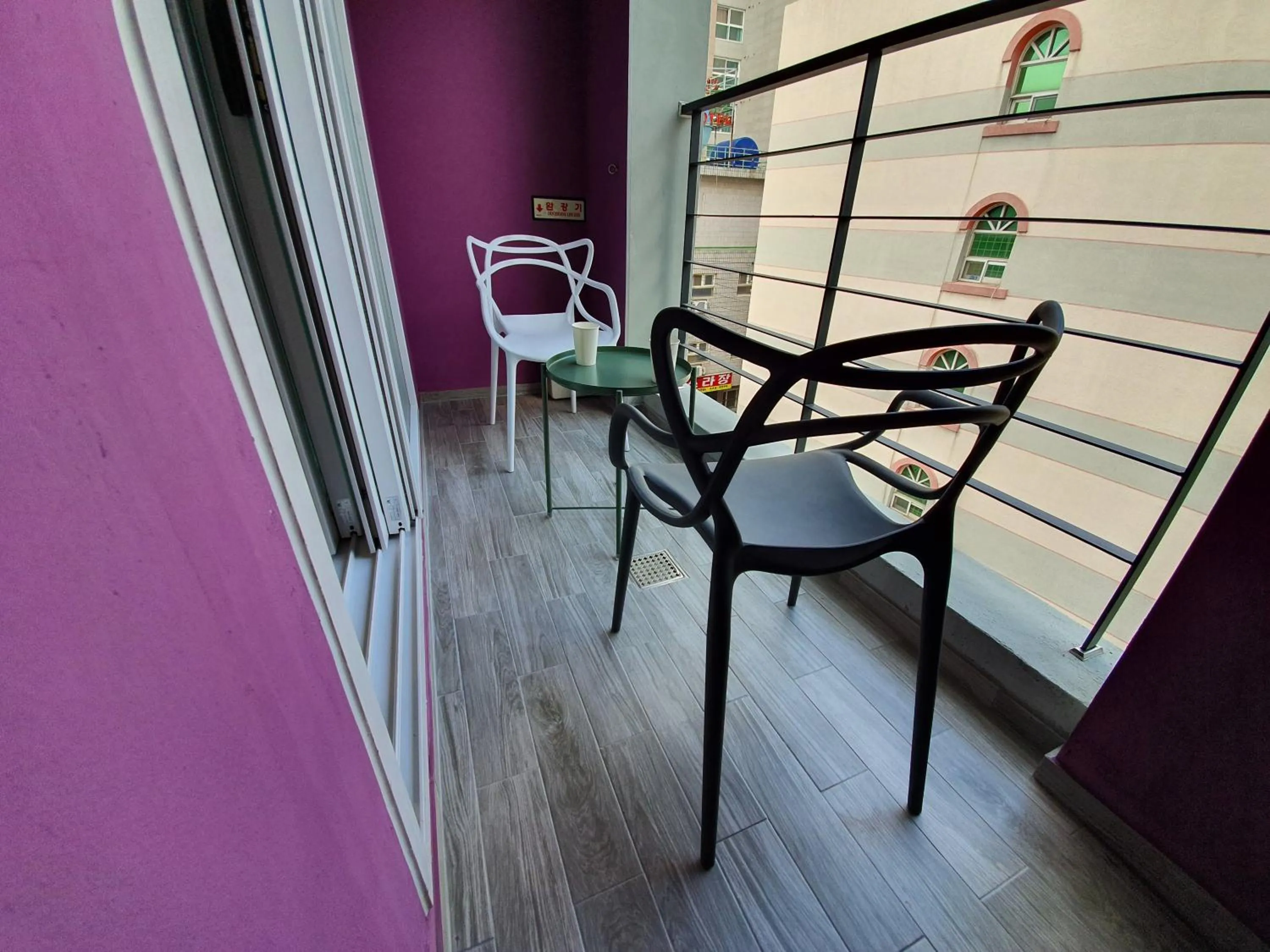 Balcony/Terrace in Browndot hotel songtan