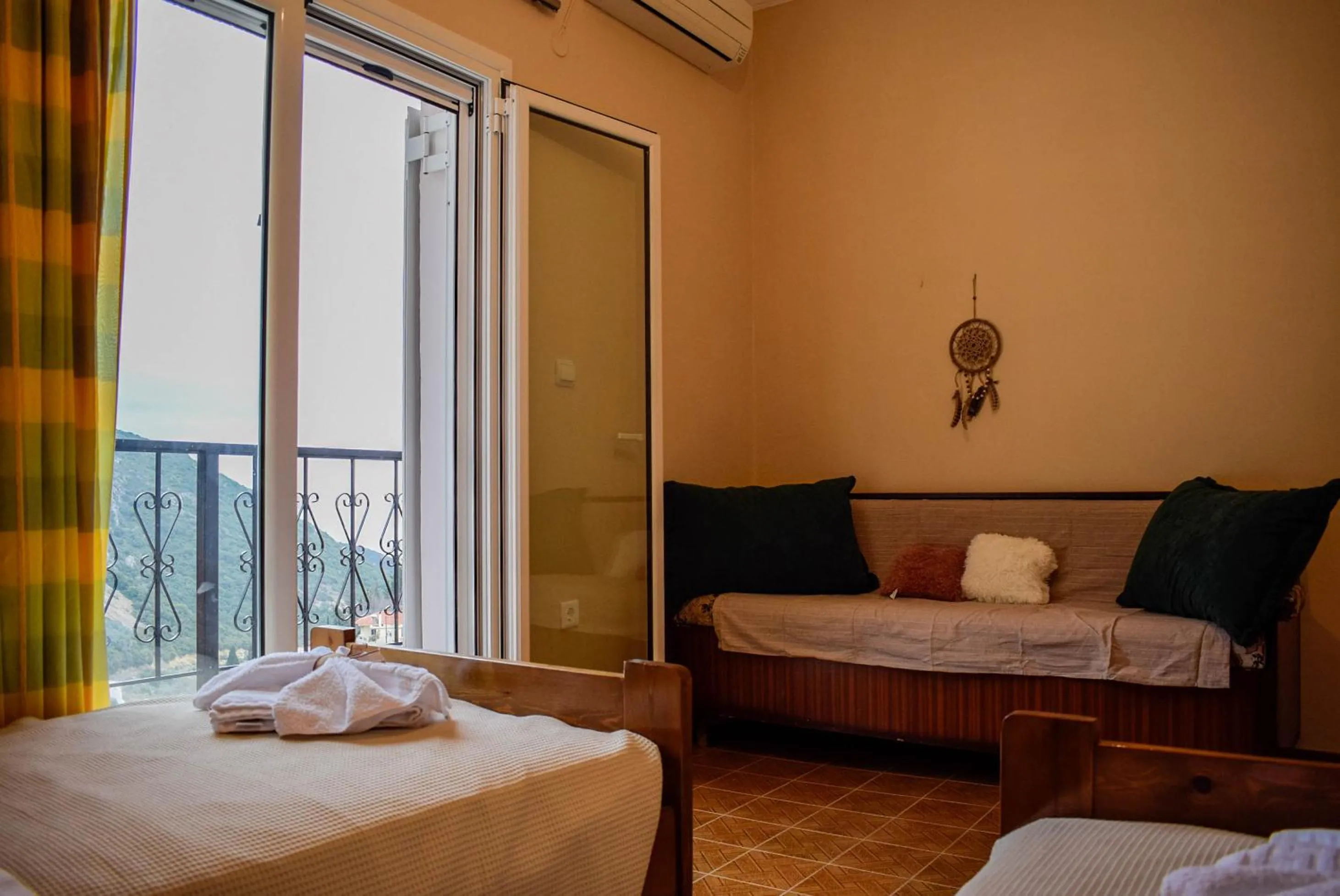 Bedroom, Bed in Amazing View Maisonette