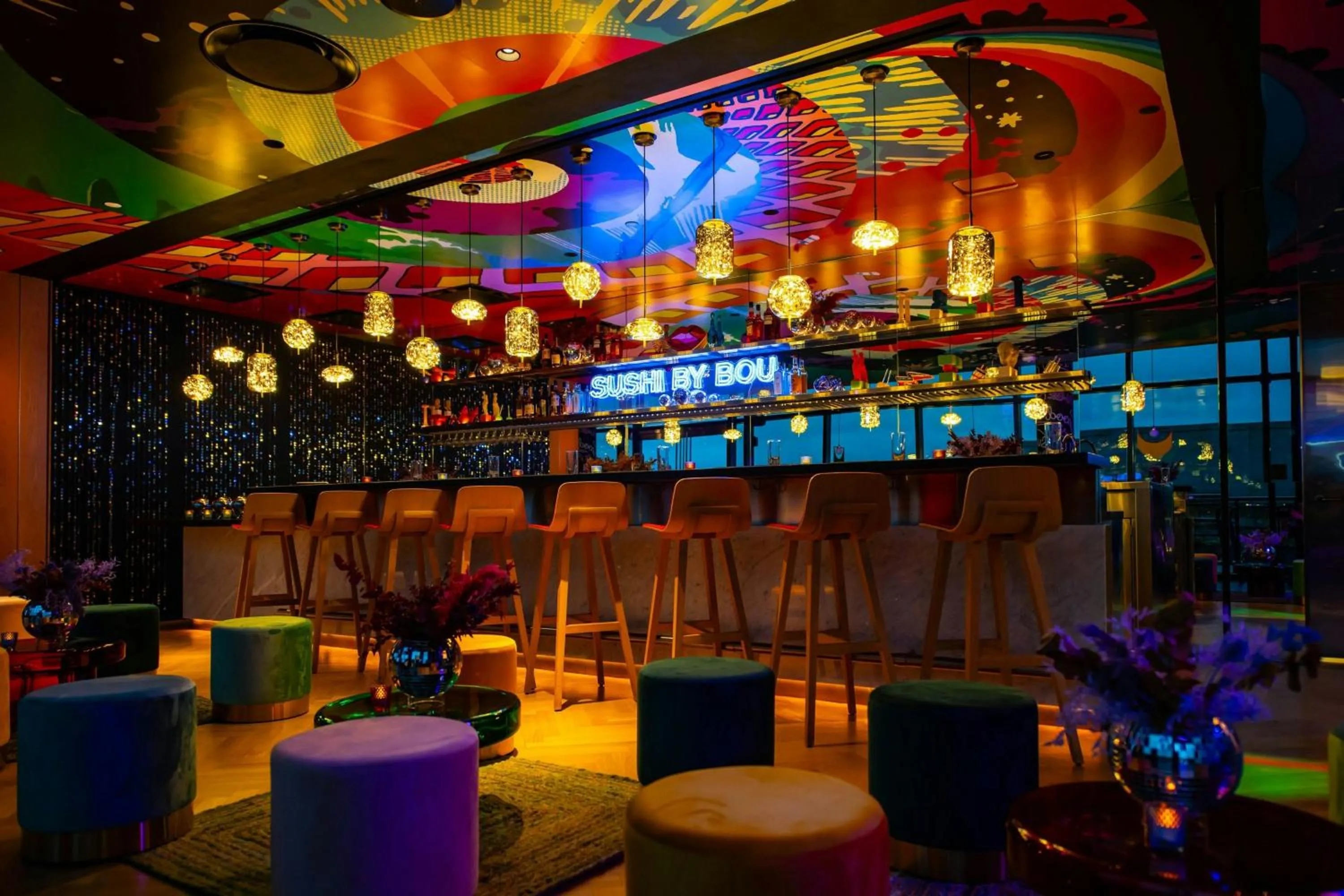 Restaurant/places to eat in citizenM Washington Capital