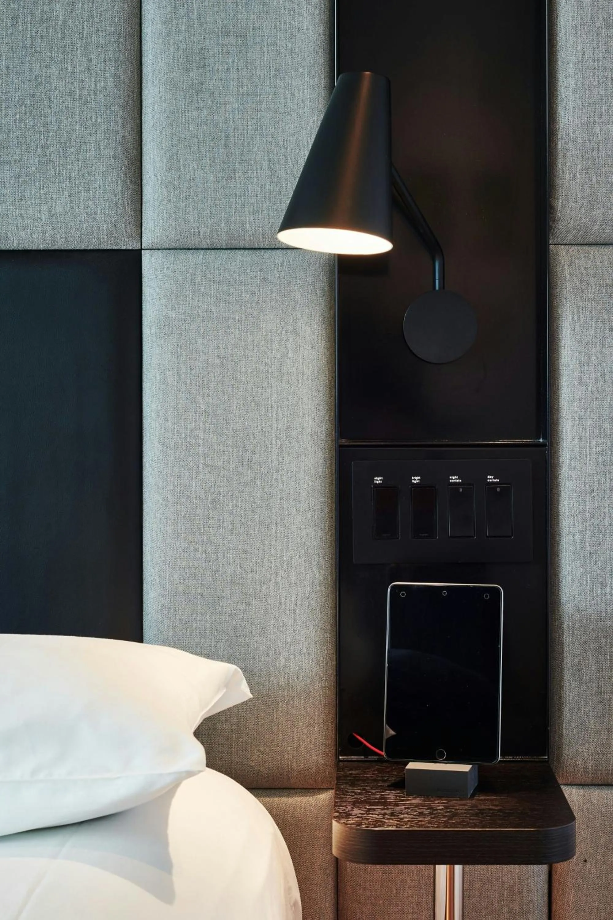 Bedroom, Bed in citizenM Washington Capital